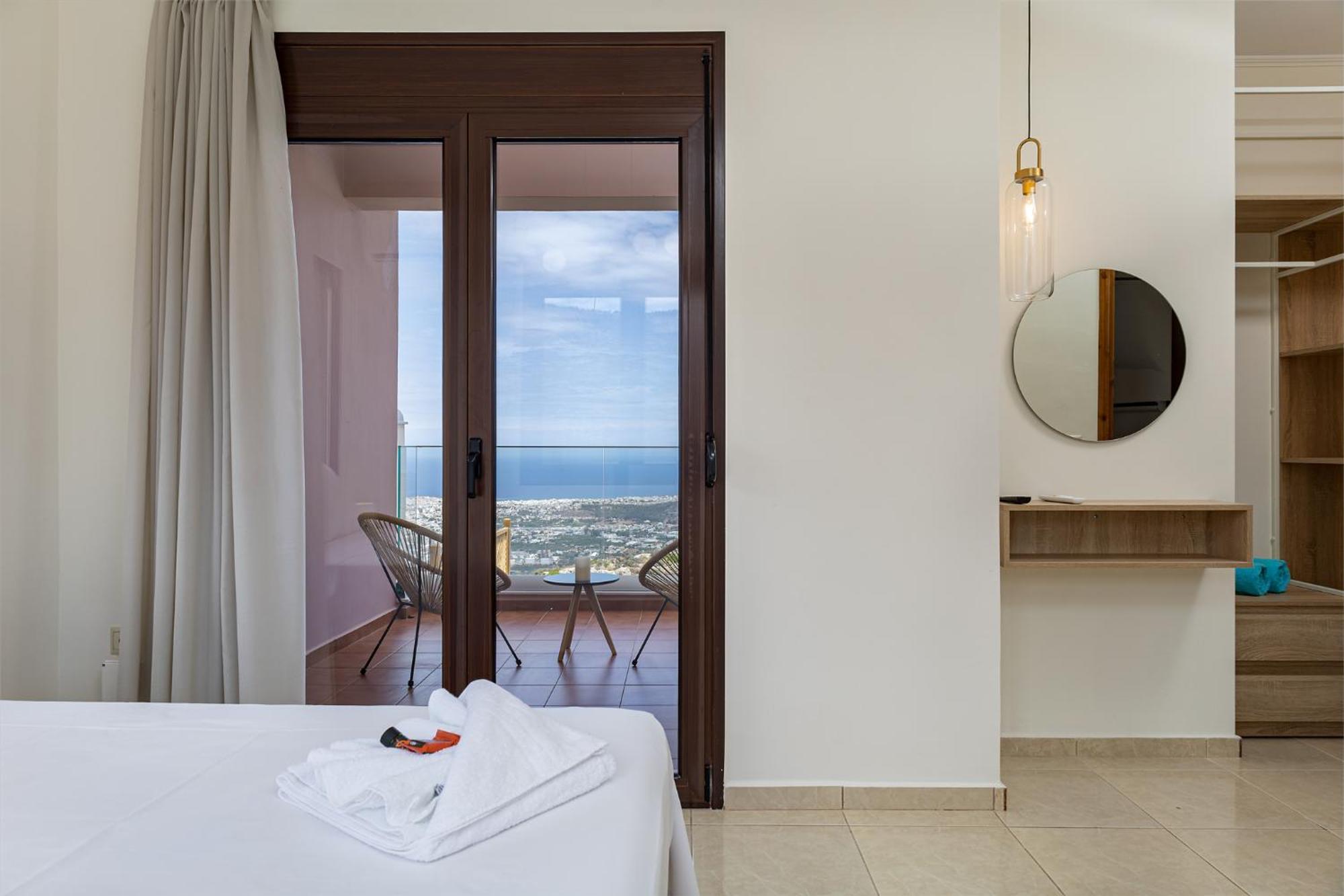 Villa Mari Chania, With Private Ecologic Pool And Amazing View! *
