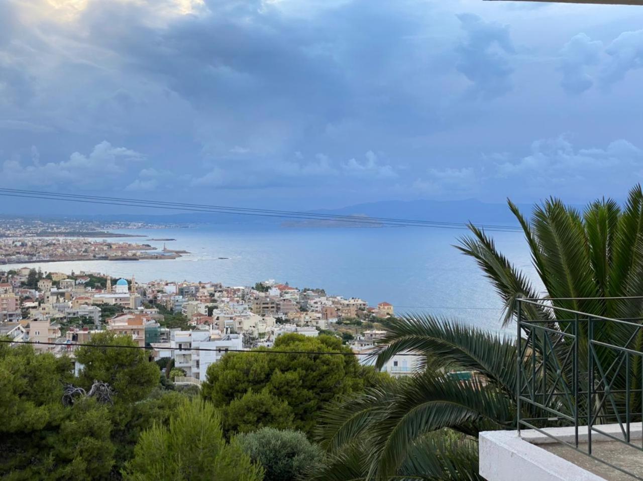 Akrotiri