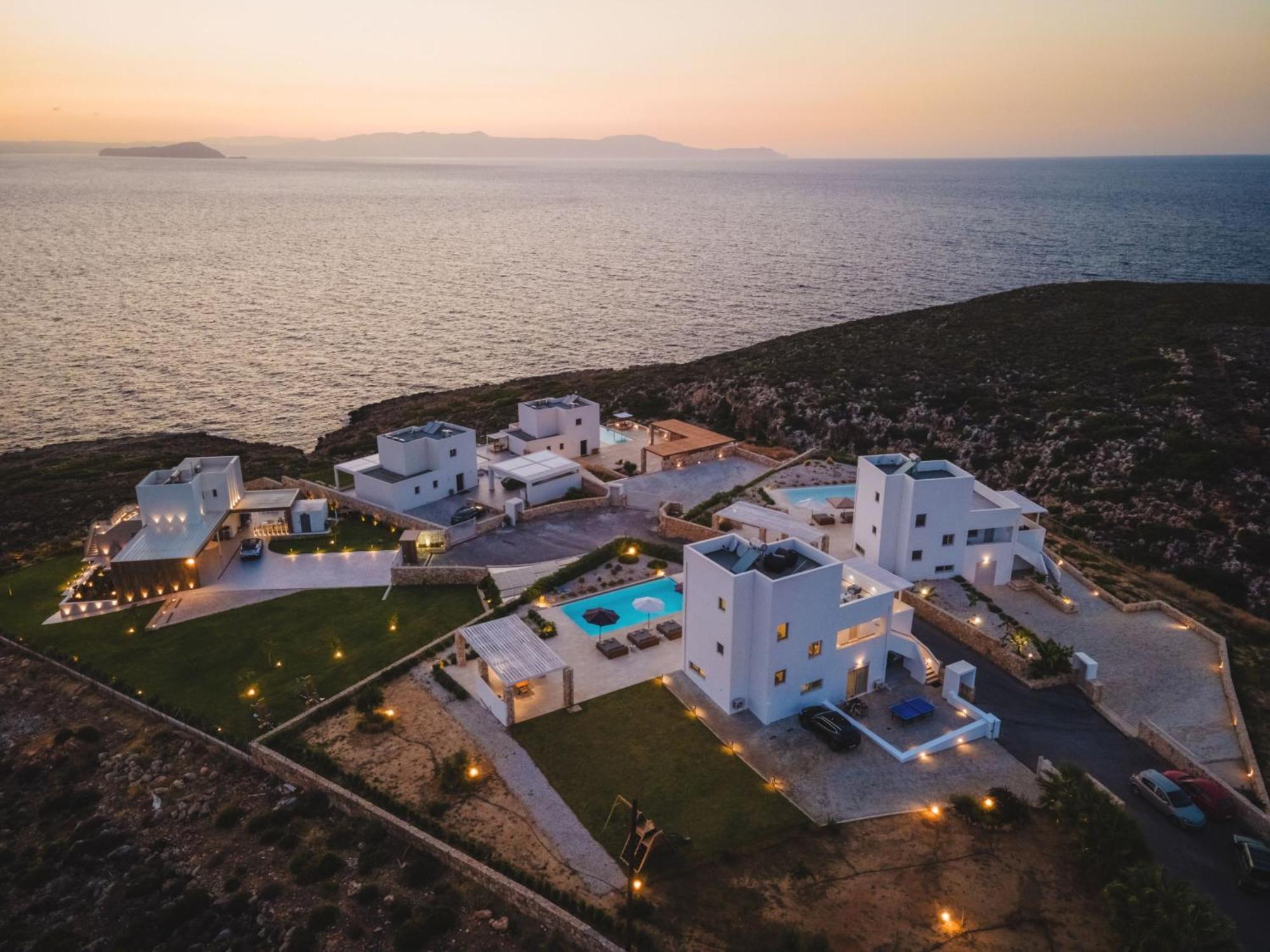 Villa Tholaria *