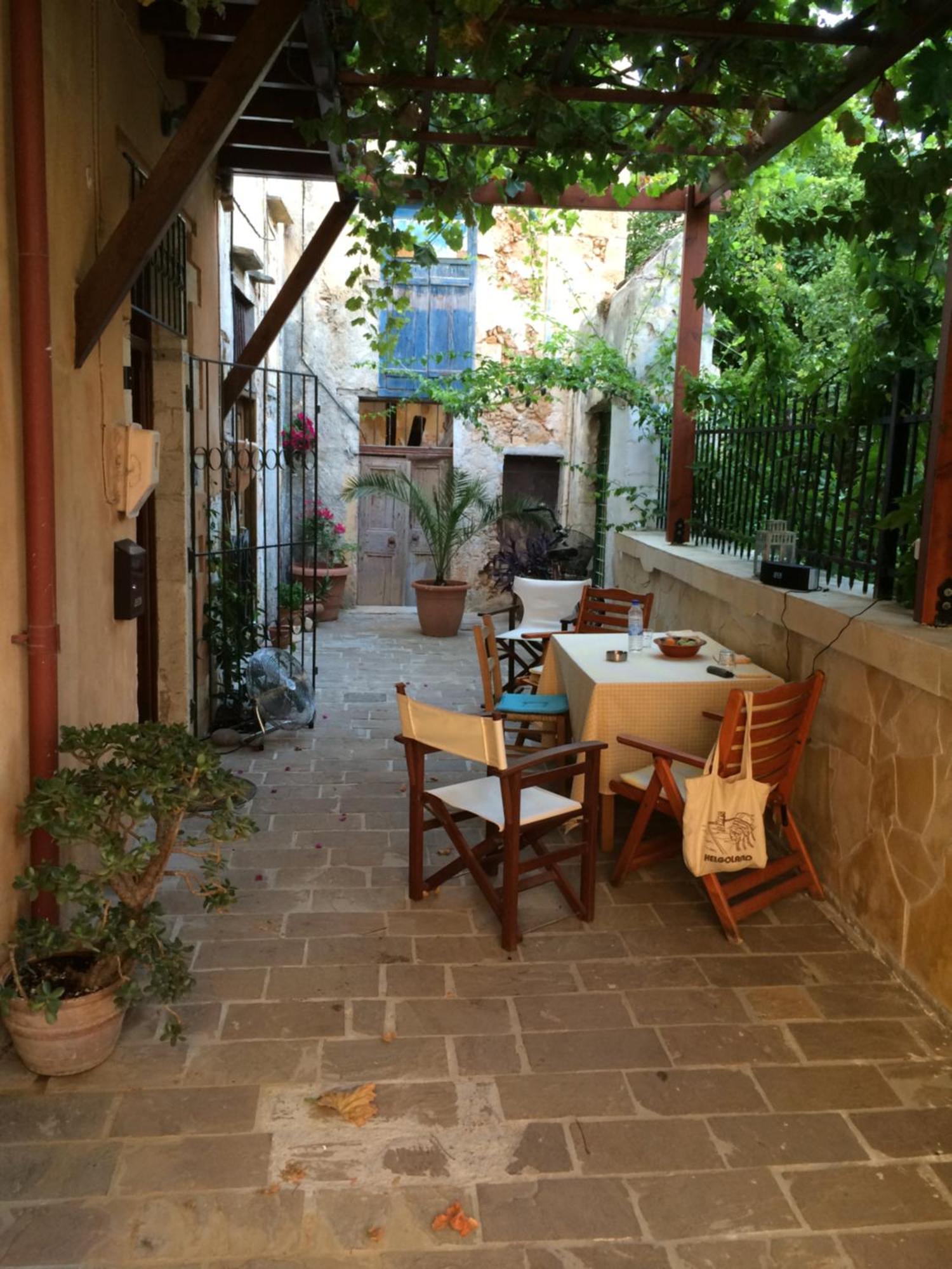 Lindas Convent Garden 4 Chania (Crete)