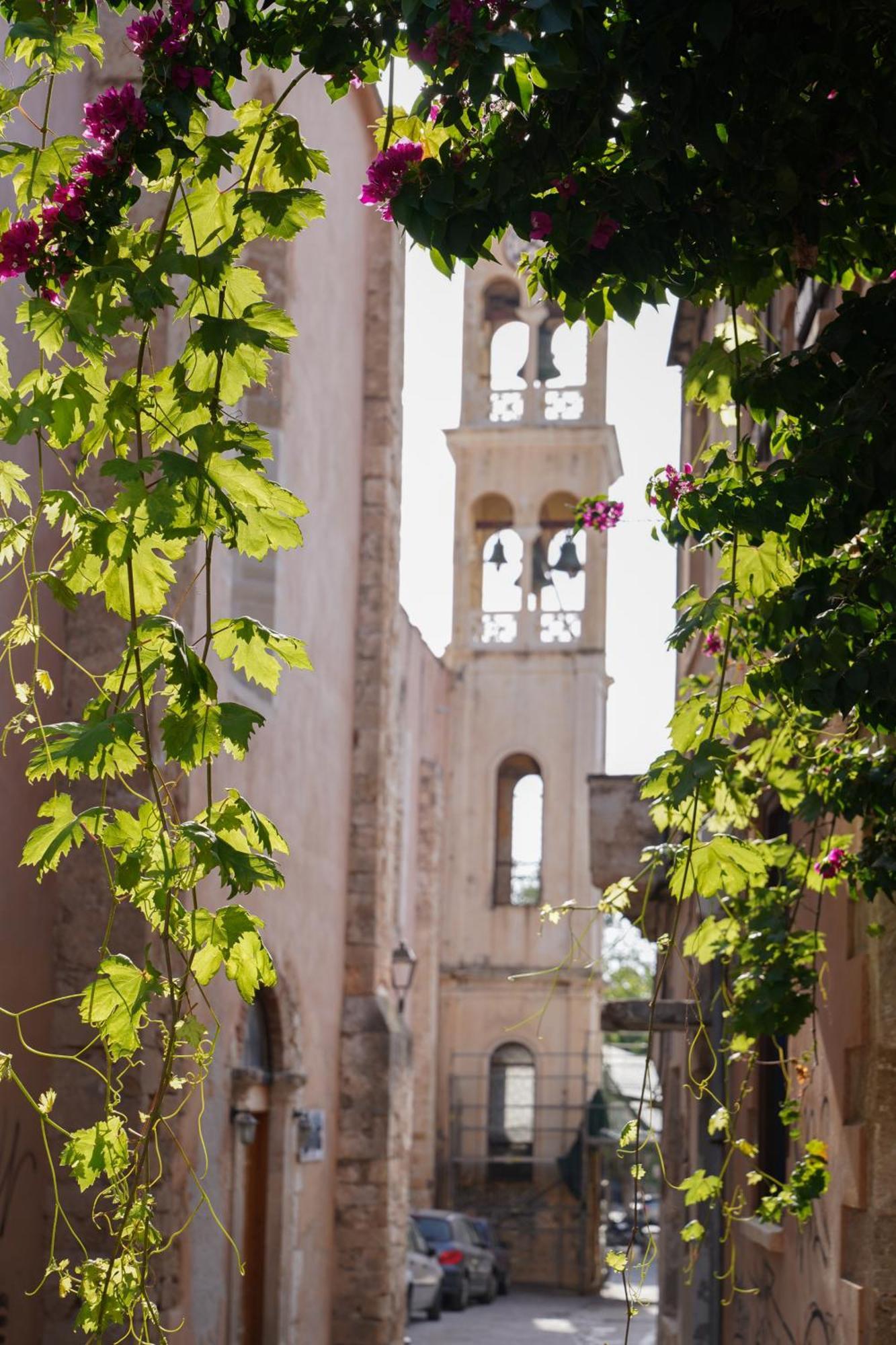Lindas Convent Garden 1 * Chania (Crete)