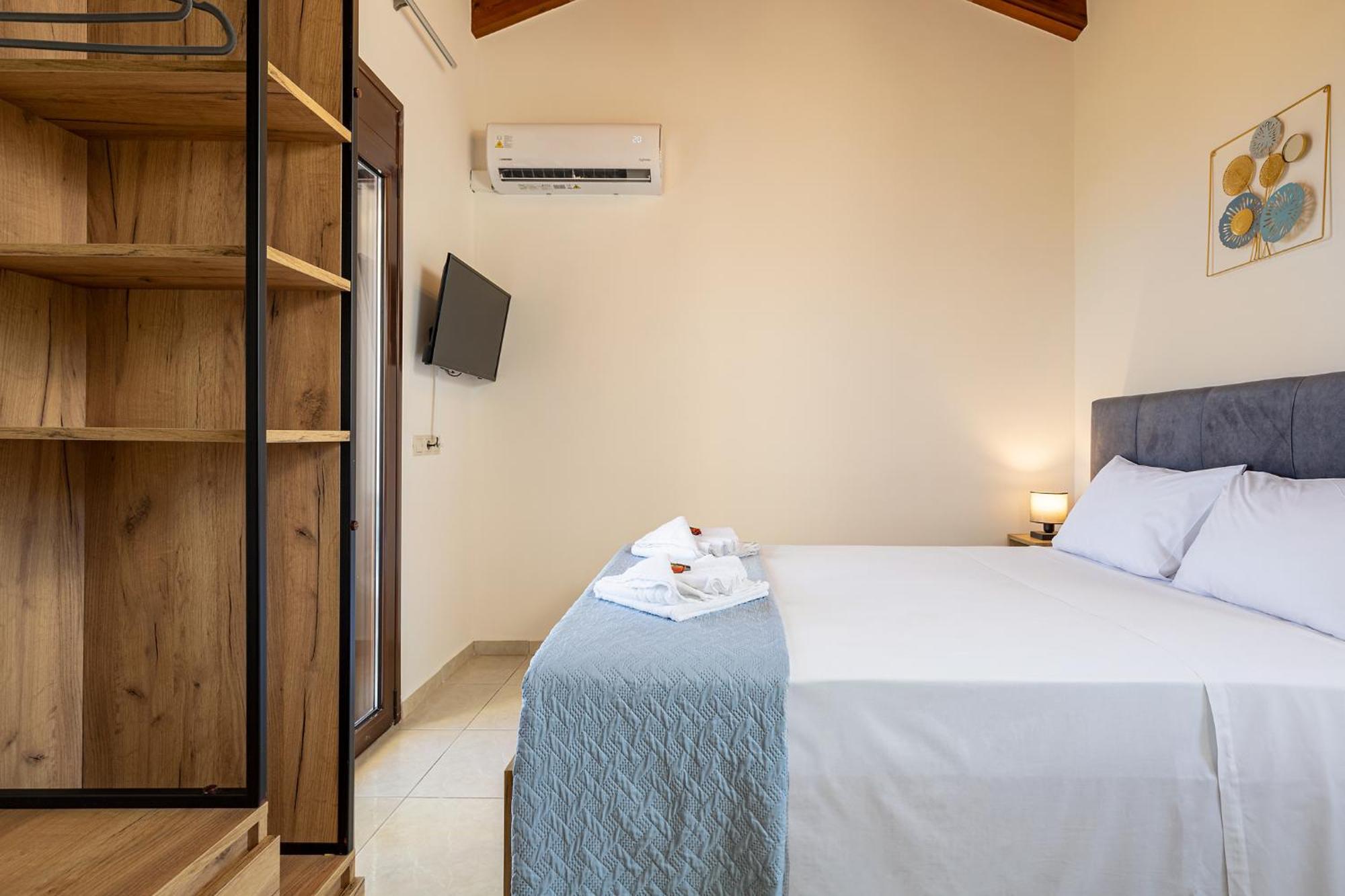 Lia Chania With Private Ecologic Pool And Amazing View! Villa *