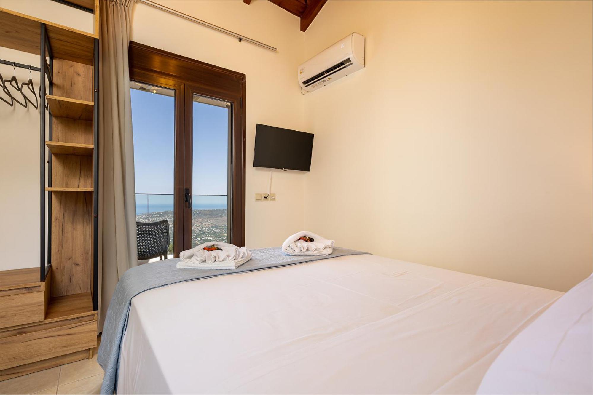 Lia Chania With Private Ecologic Pool And Amazing View! Villa