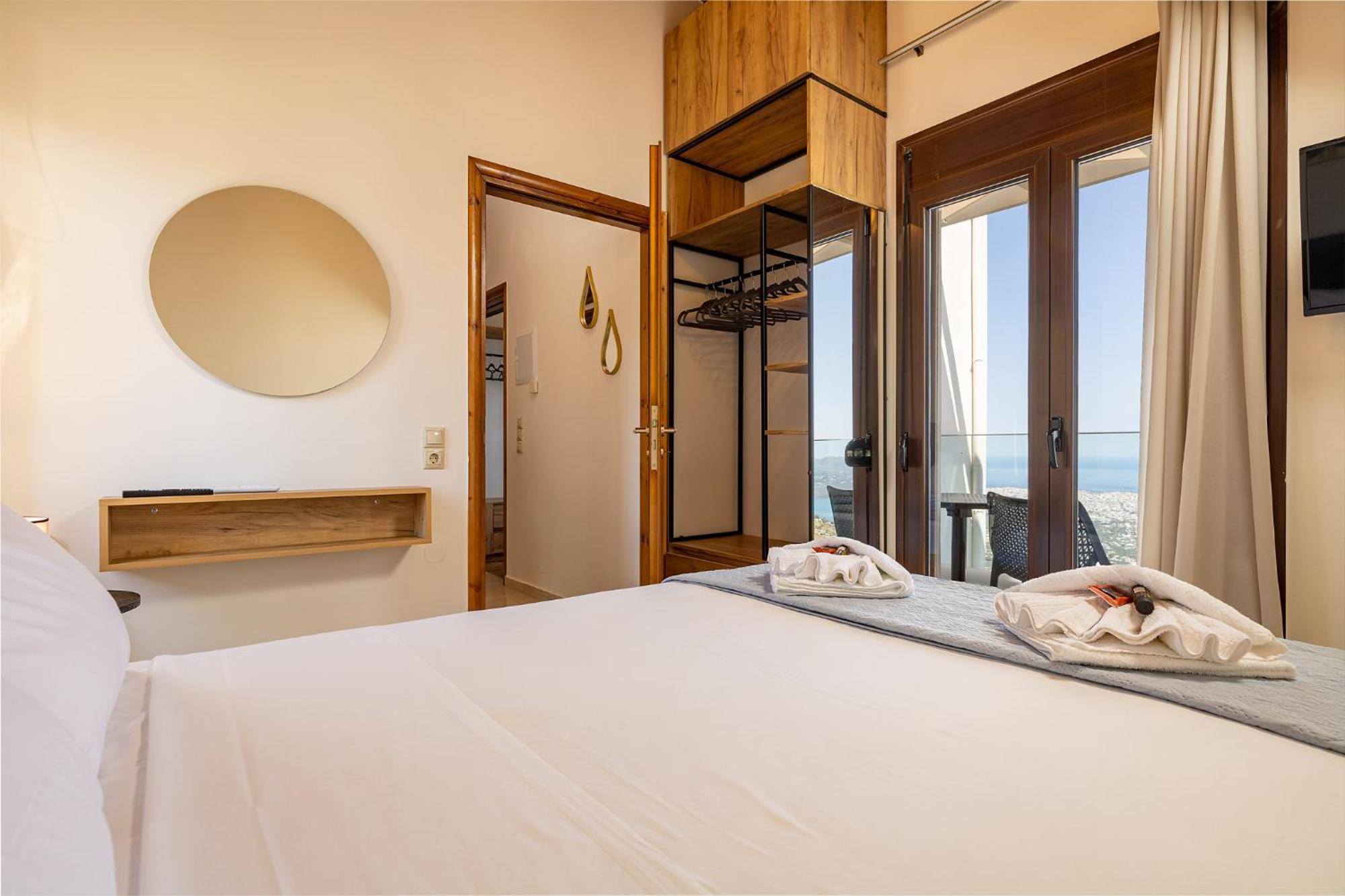 Lia Chania With Private Ecologic Pool And Amazing View!