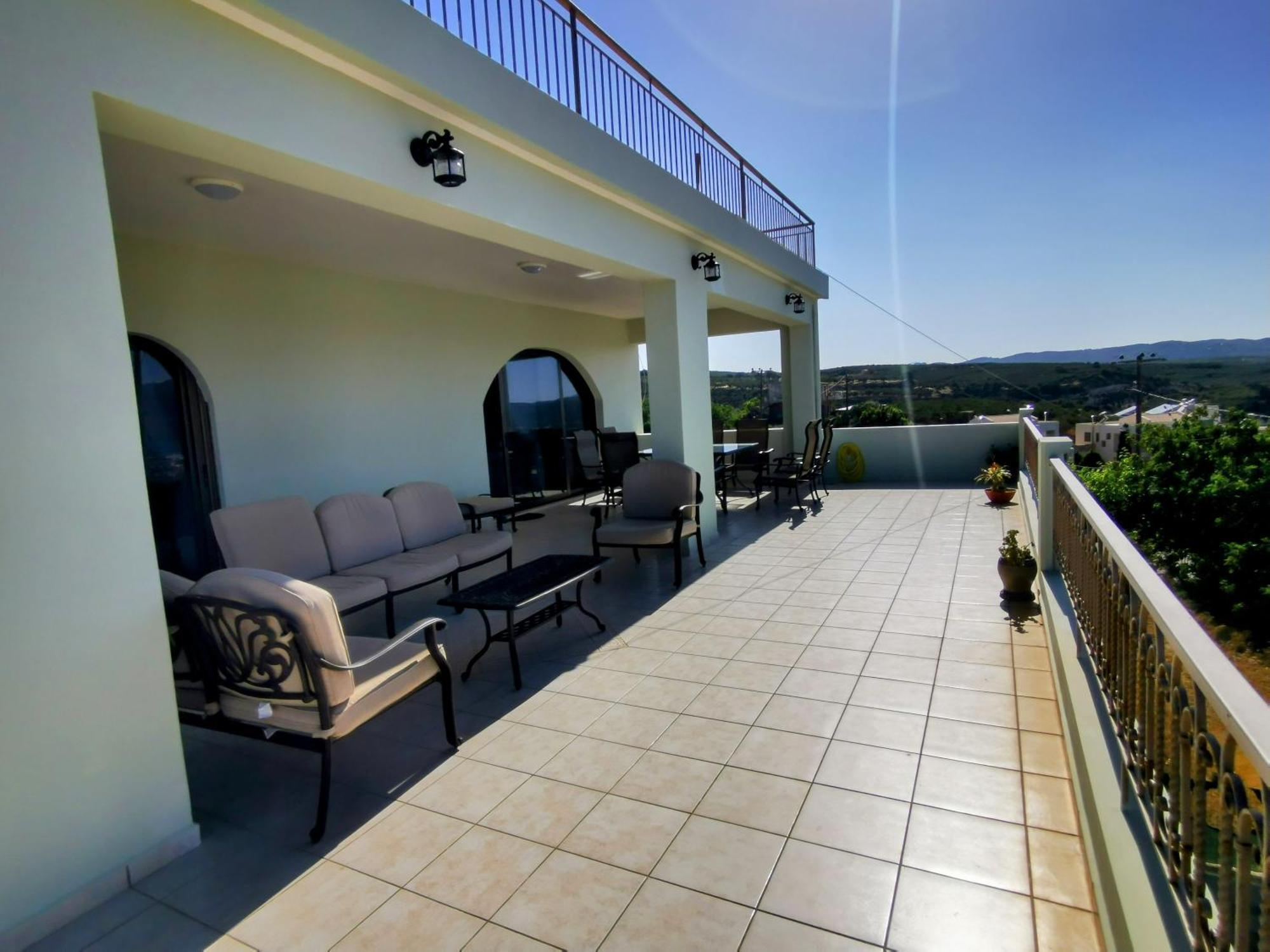 Scenic Seaview For Families & Groups