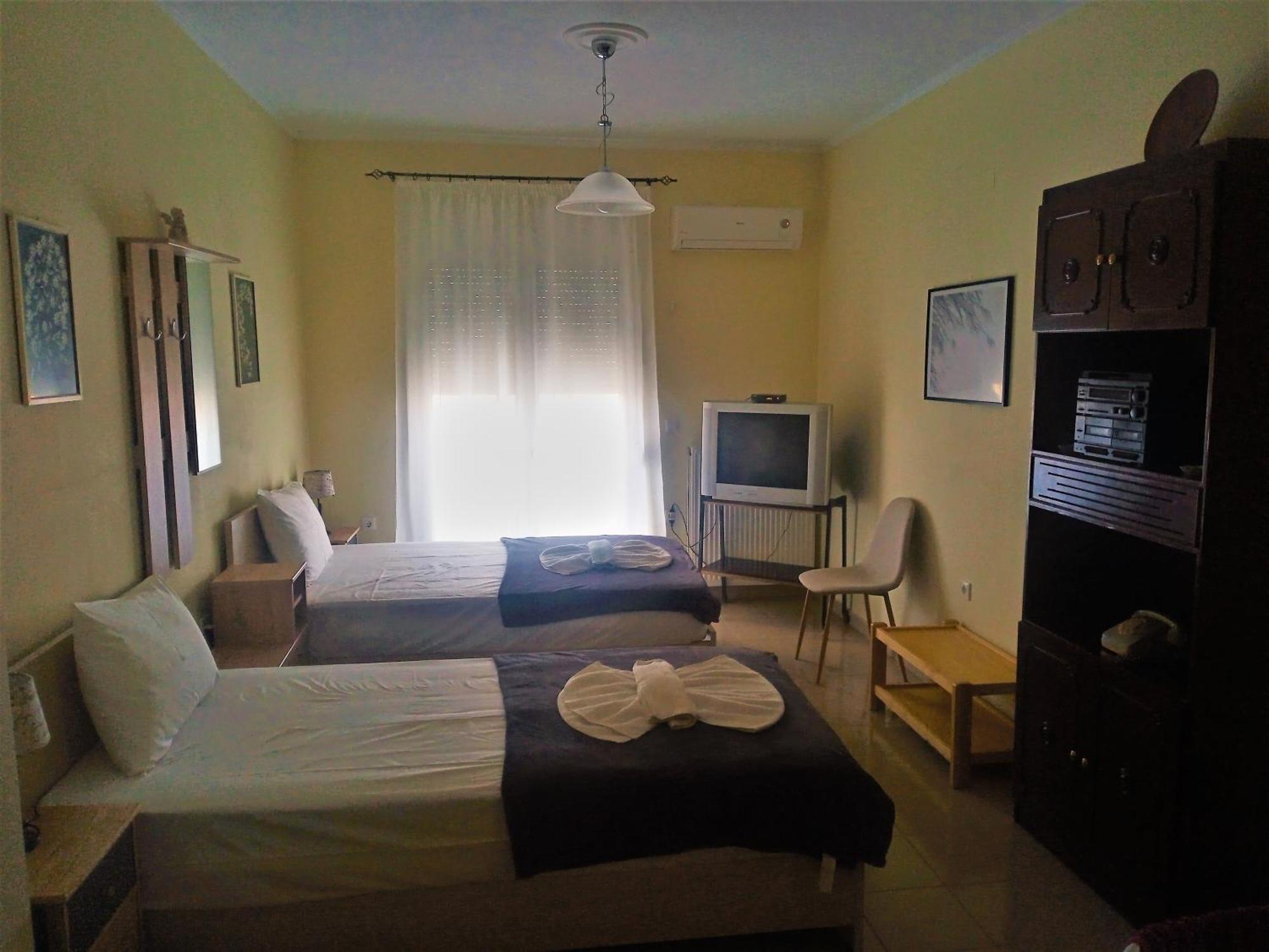 Alkioni Guest house *
