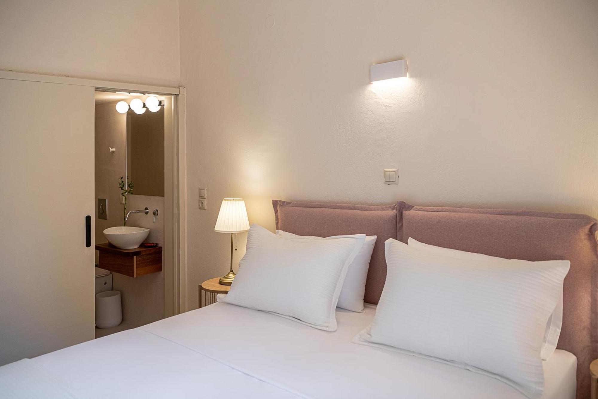 Faedra Hotel