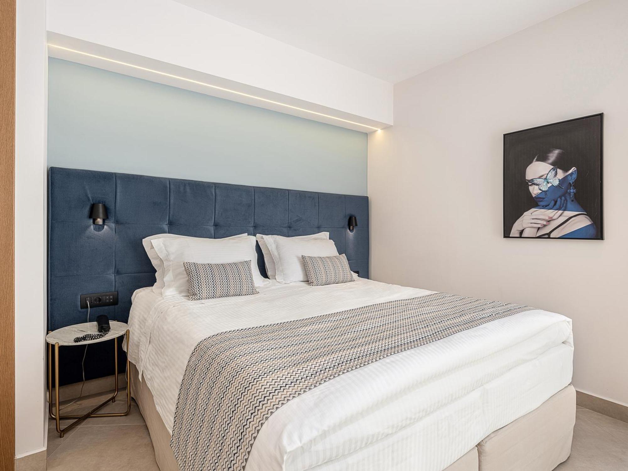 Hotel M 3*