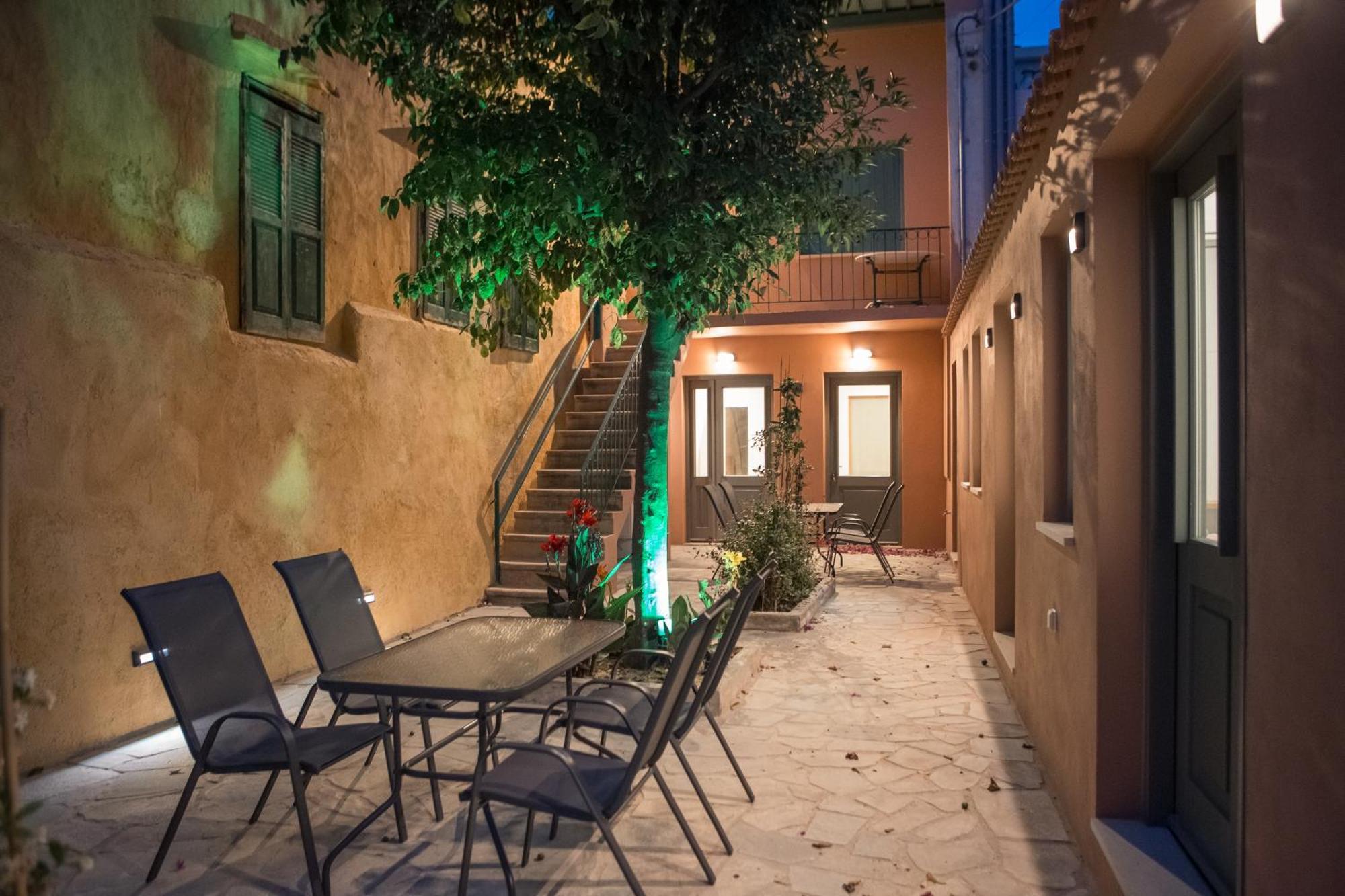 Lindas Convent Garden 1 * Chania (Crete)