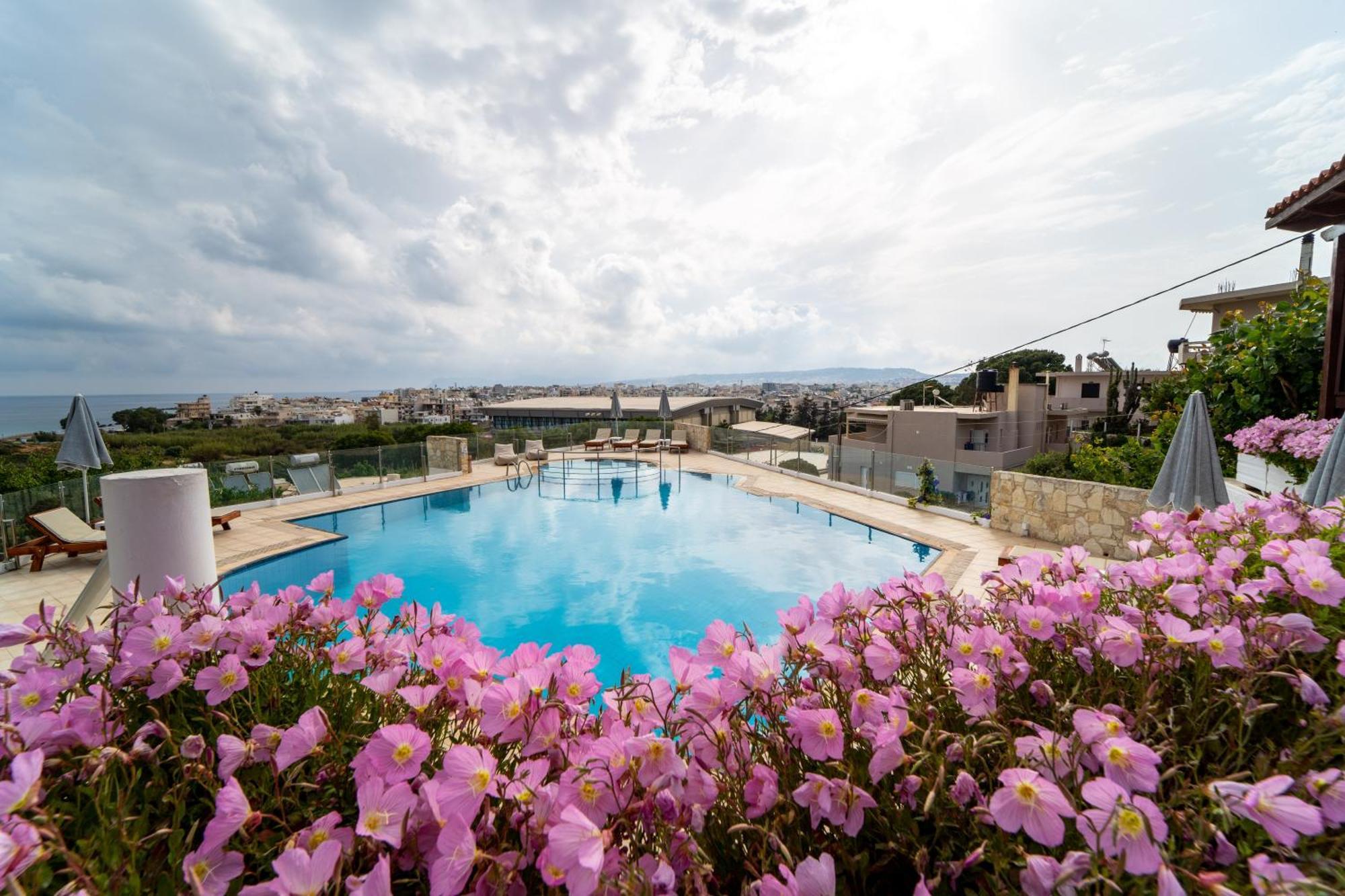 Frida Aparthotel Chania (Crete)