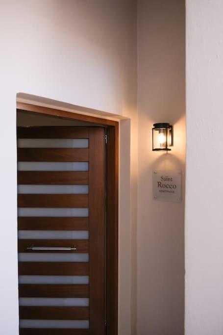 In Heart Of Old Town Saint Rocco's Chic Apartment