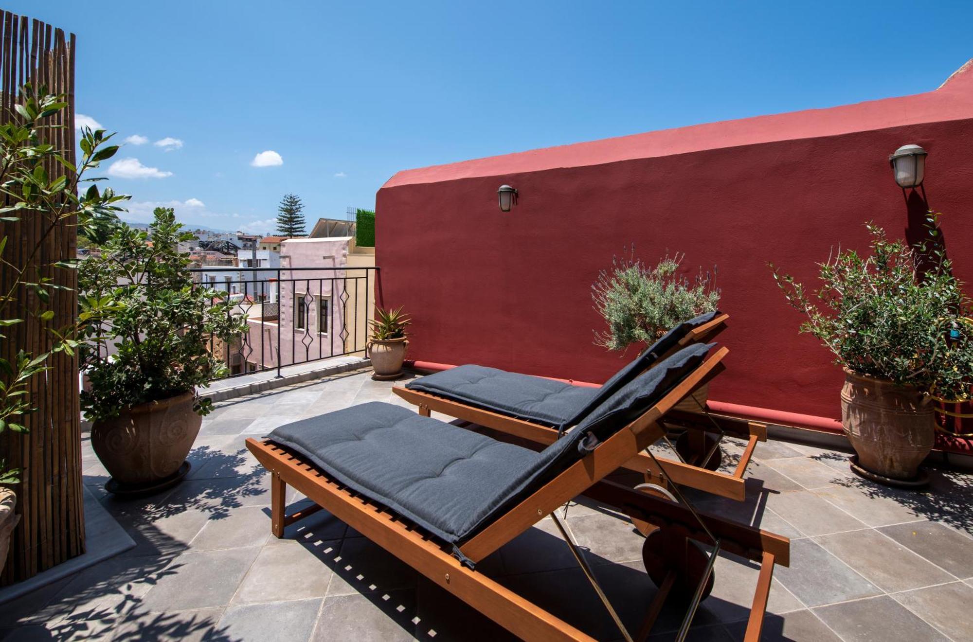 Hotel Mosaic Venetian Harbour Chania (Crete)
