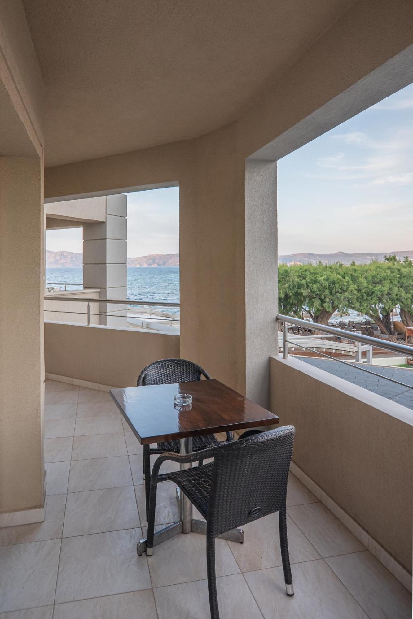 Hotel Molos Bay Chania (Crete)