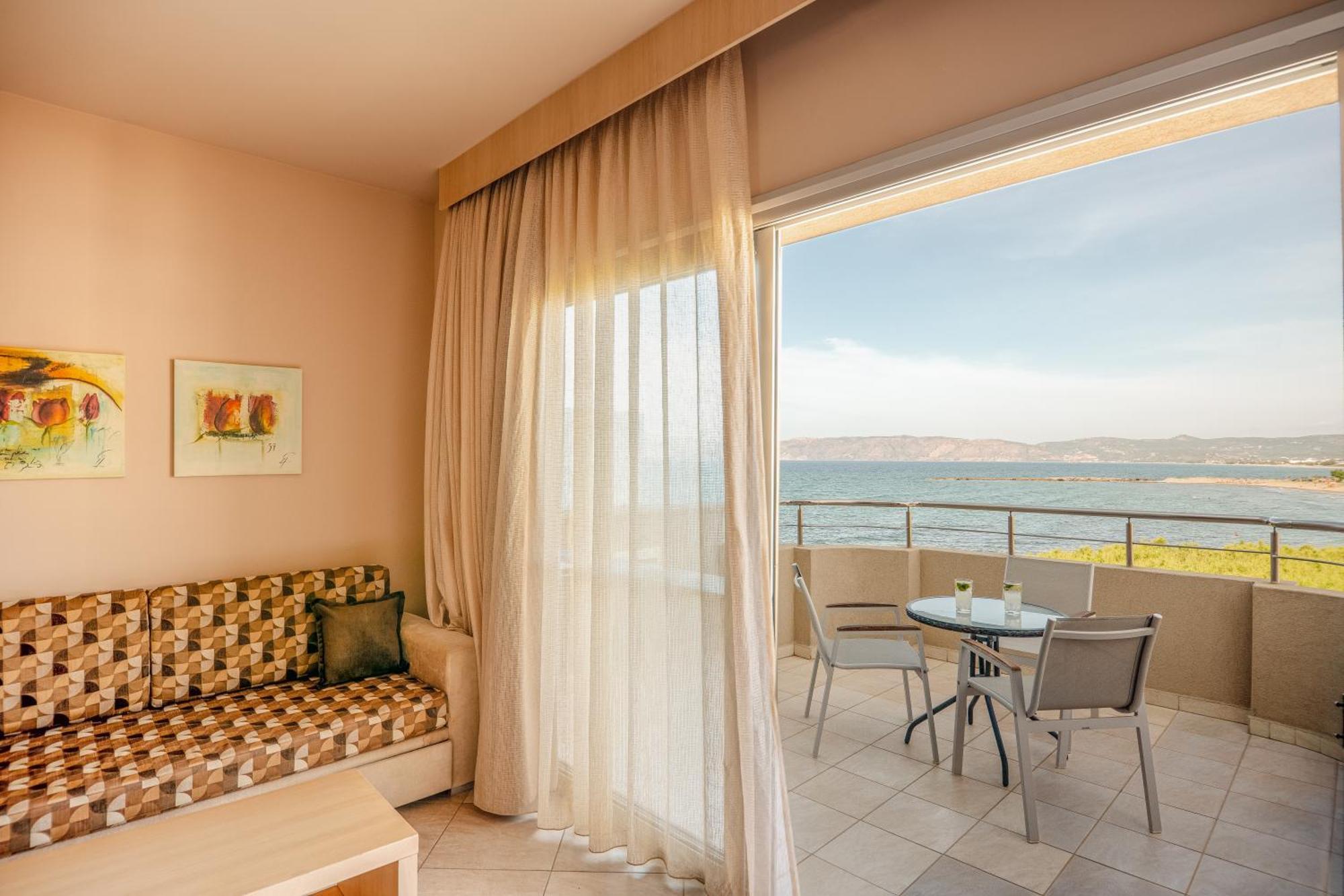Hotel Molos Bay