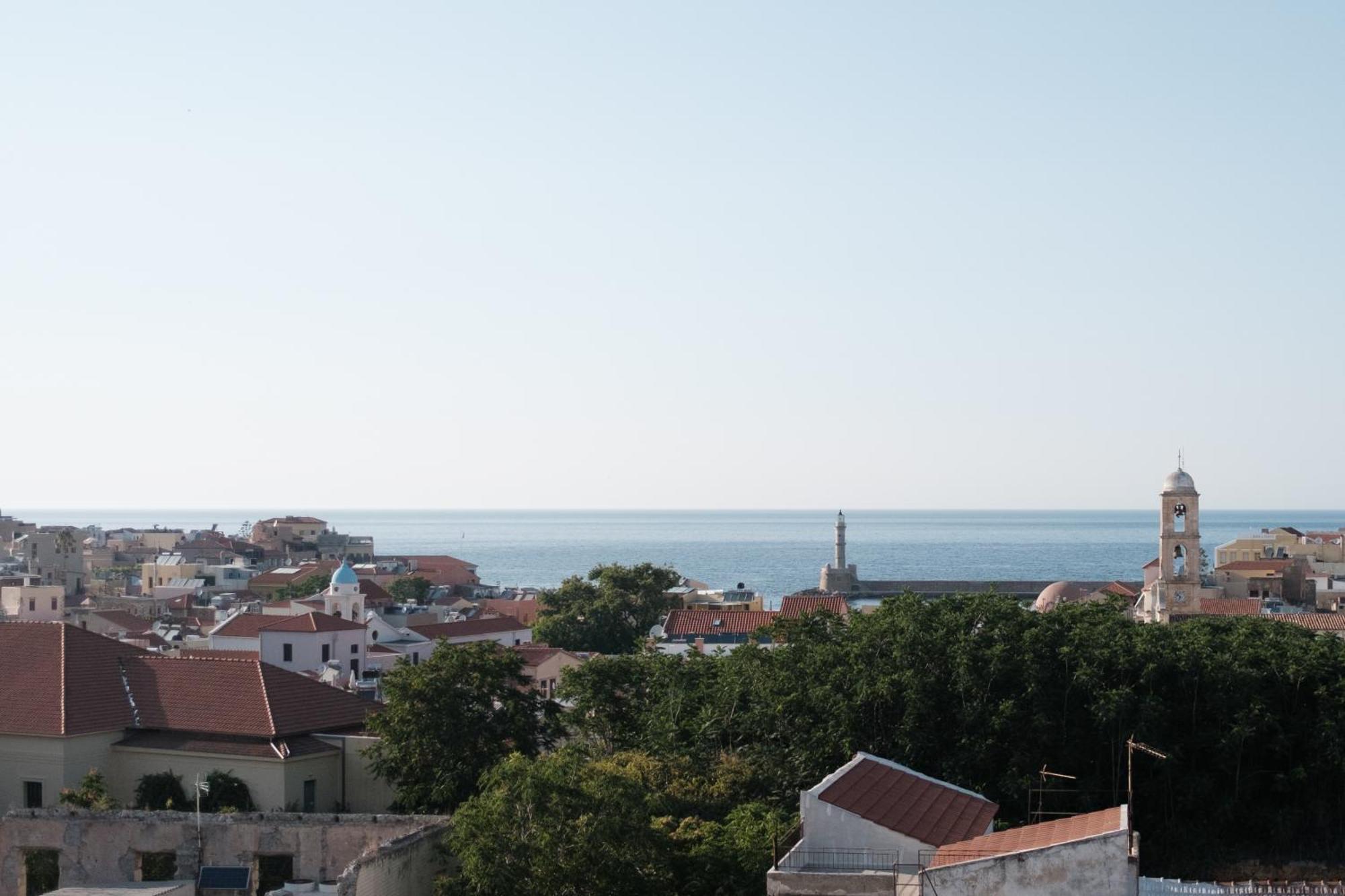 Sky-high 70sqm Penthouse W. Stunning Views - 05 Chania (Crete)