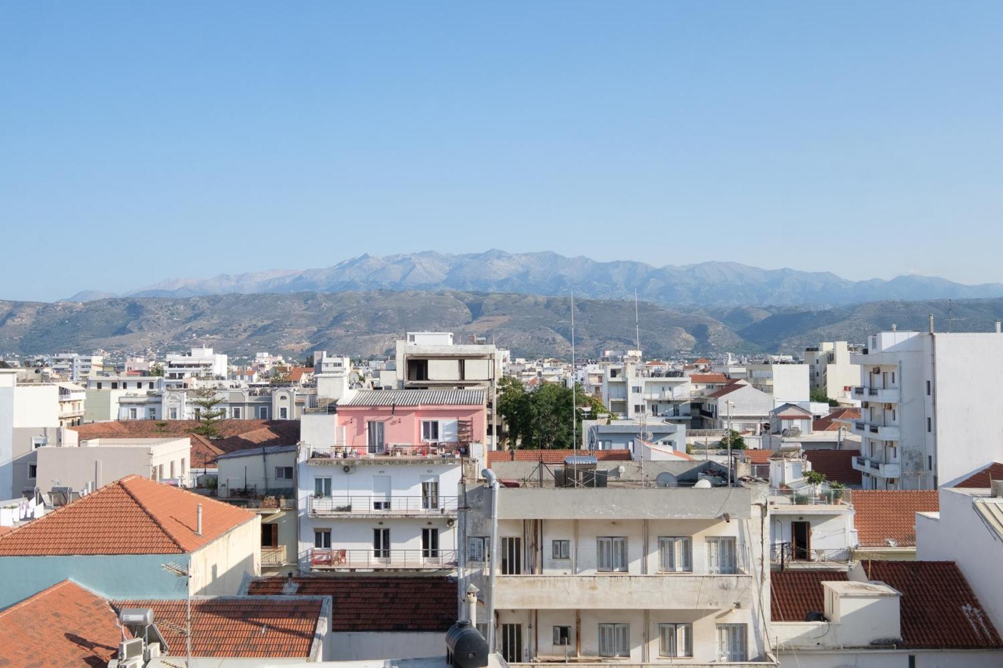 Sky-high 70sqm Penthouse W. Stunning Views - 05 Apartment *