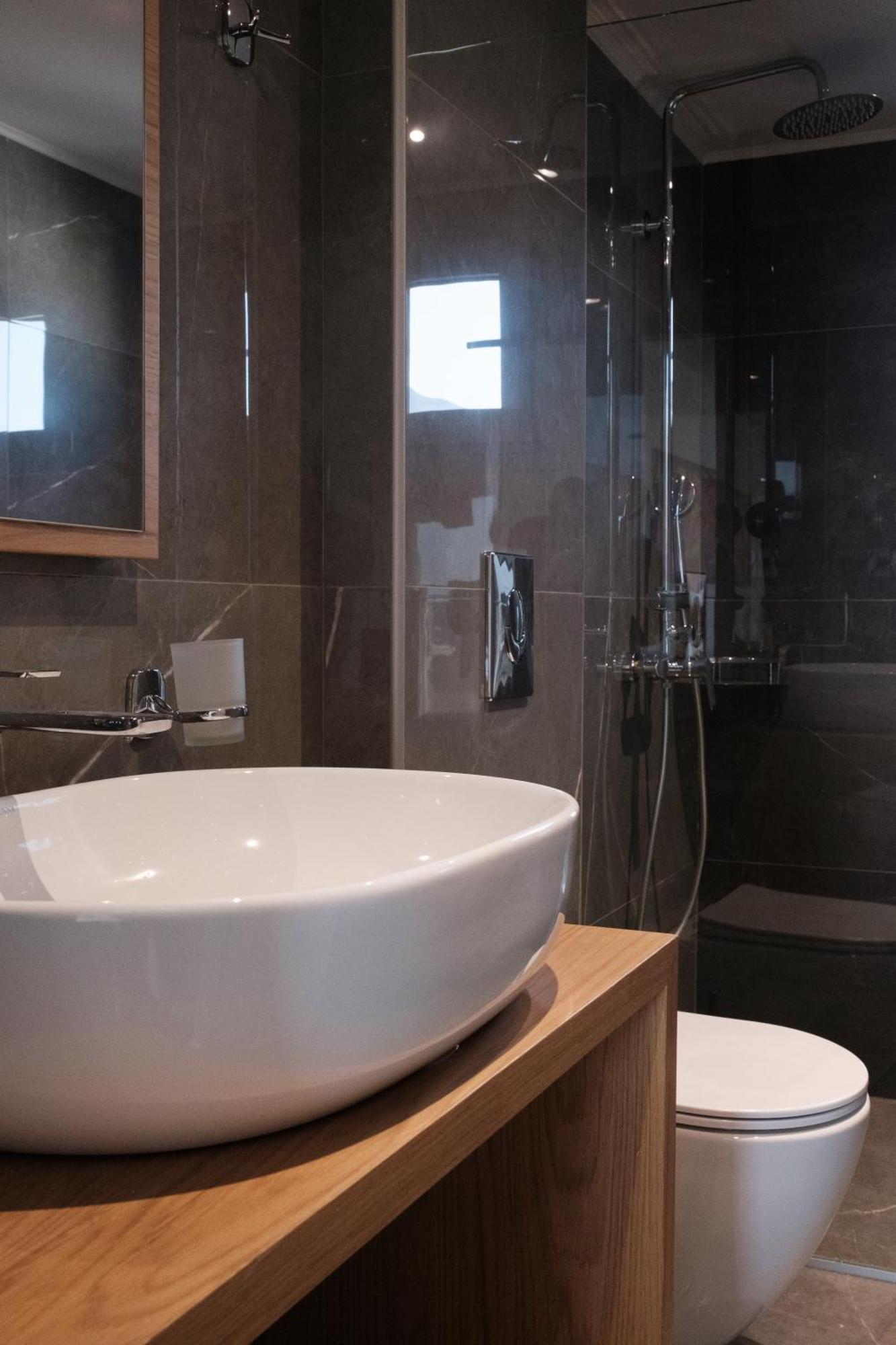 Sky-high 70sqm Penthouse W. Stunning Views - 05 Chania (Crete)