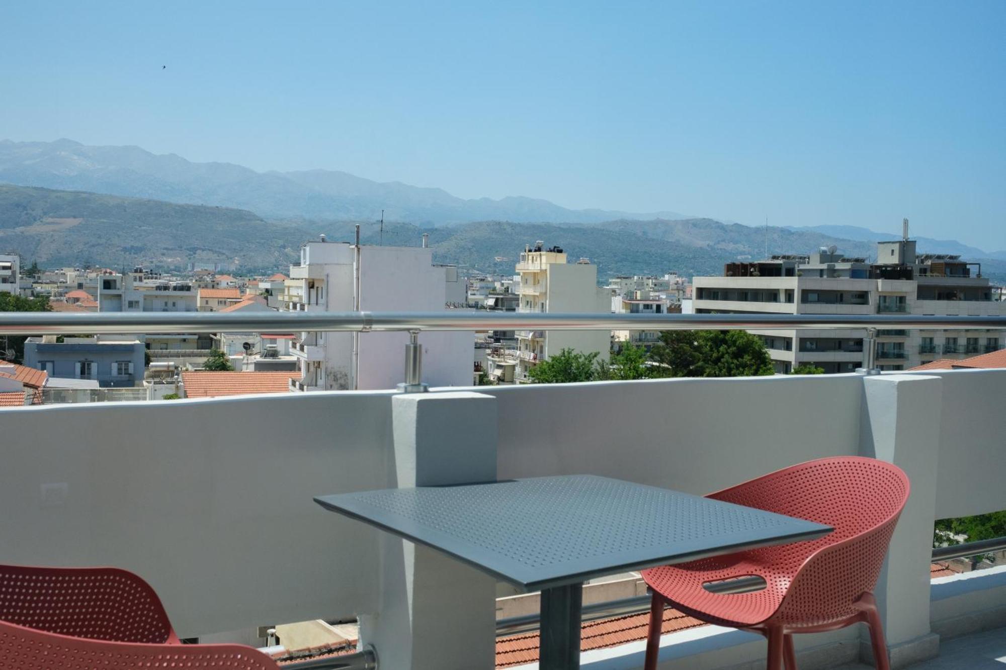 Sky-high Penthouse W. Stunning Views - 02 Apartment
