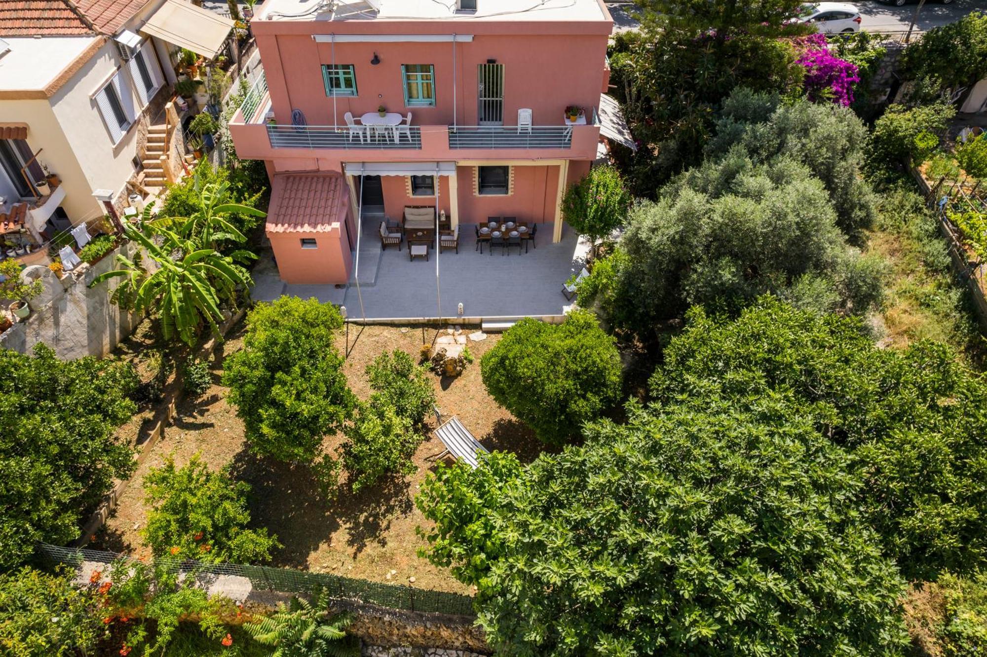 Isabella's Hidden Gem House Holiday home