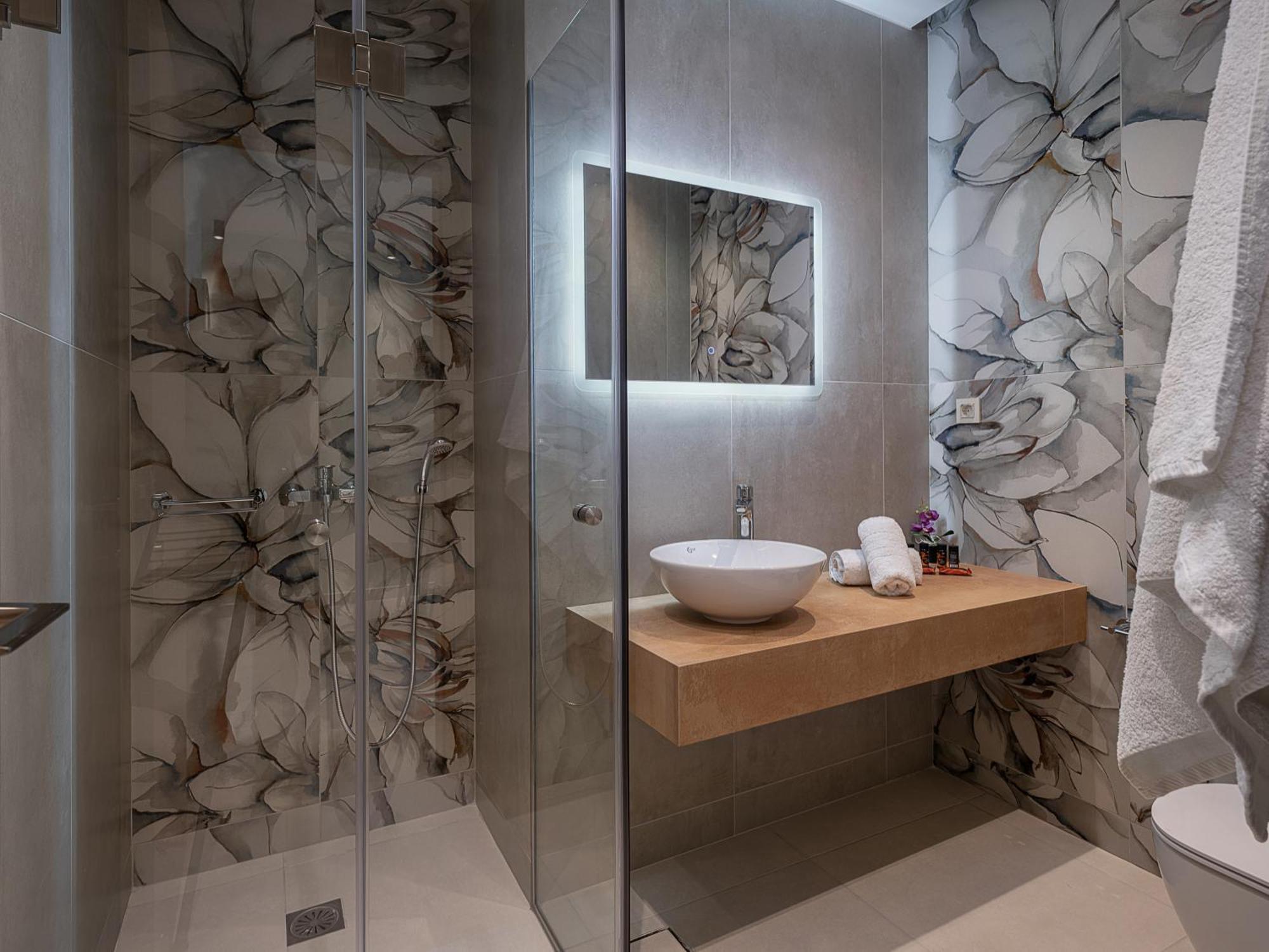 M Hotel 3*