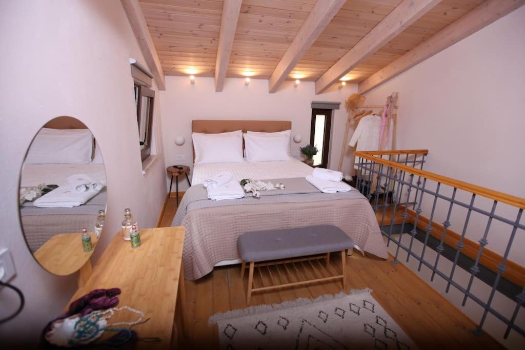 Kabanas 3 Cosy * Chania (Crete)