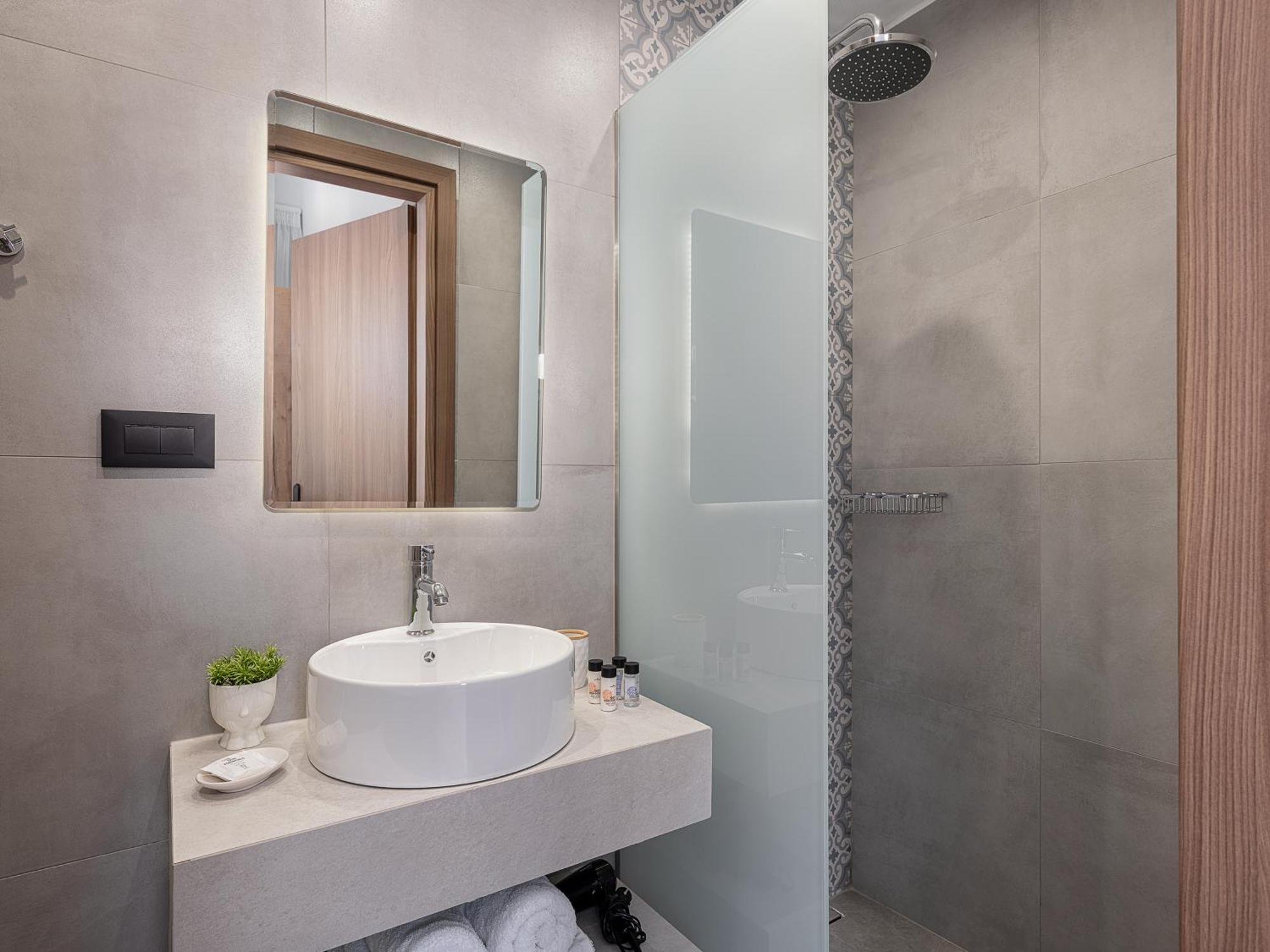 Porto Vecchio Inn *