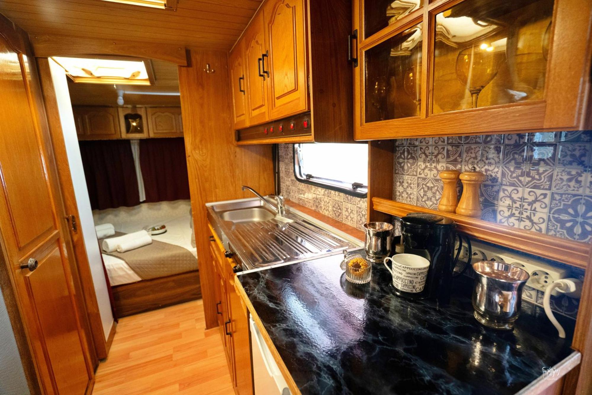 Lemon Garden Camper Holiday home