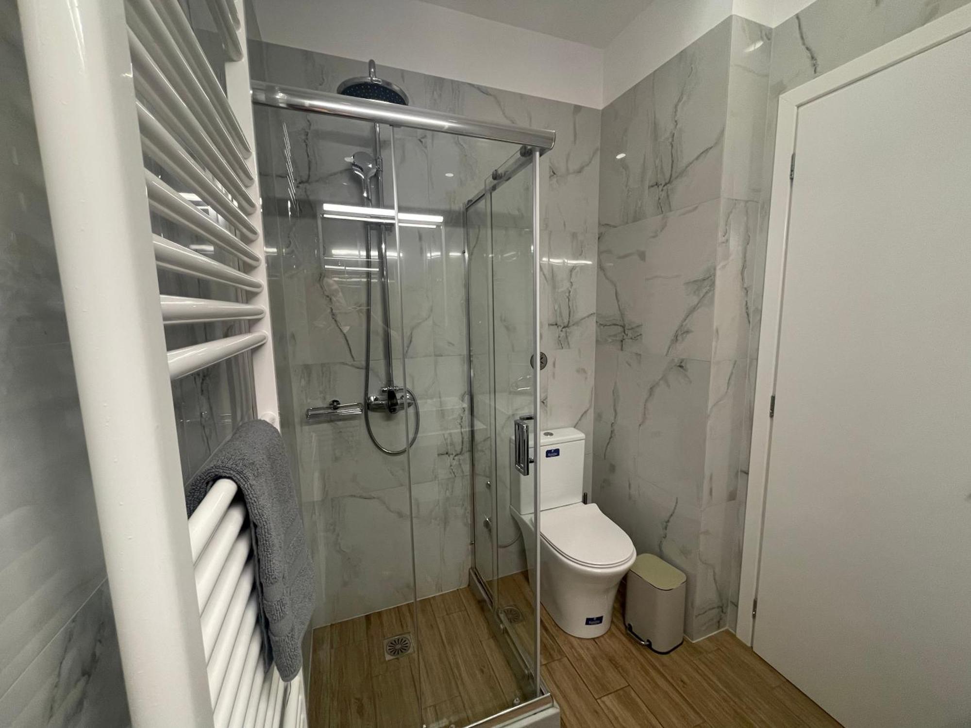 Leonidas House Apartamento