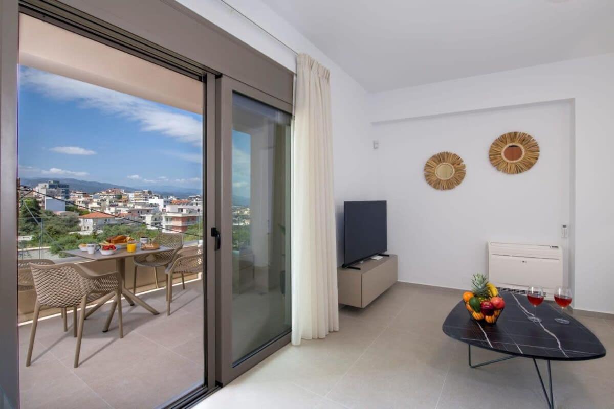 A Heaven View Park Hideaway - Chania Nest *
