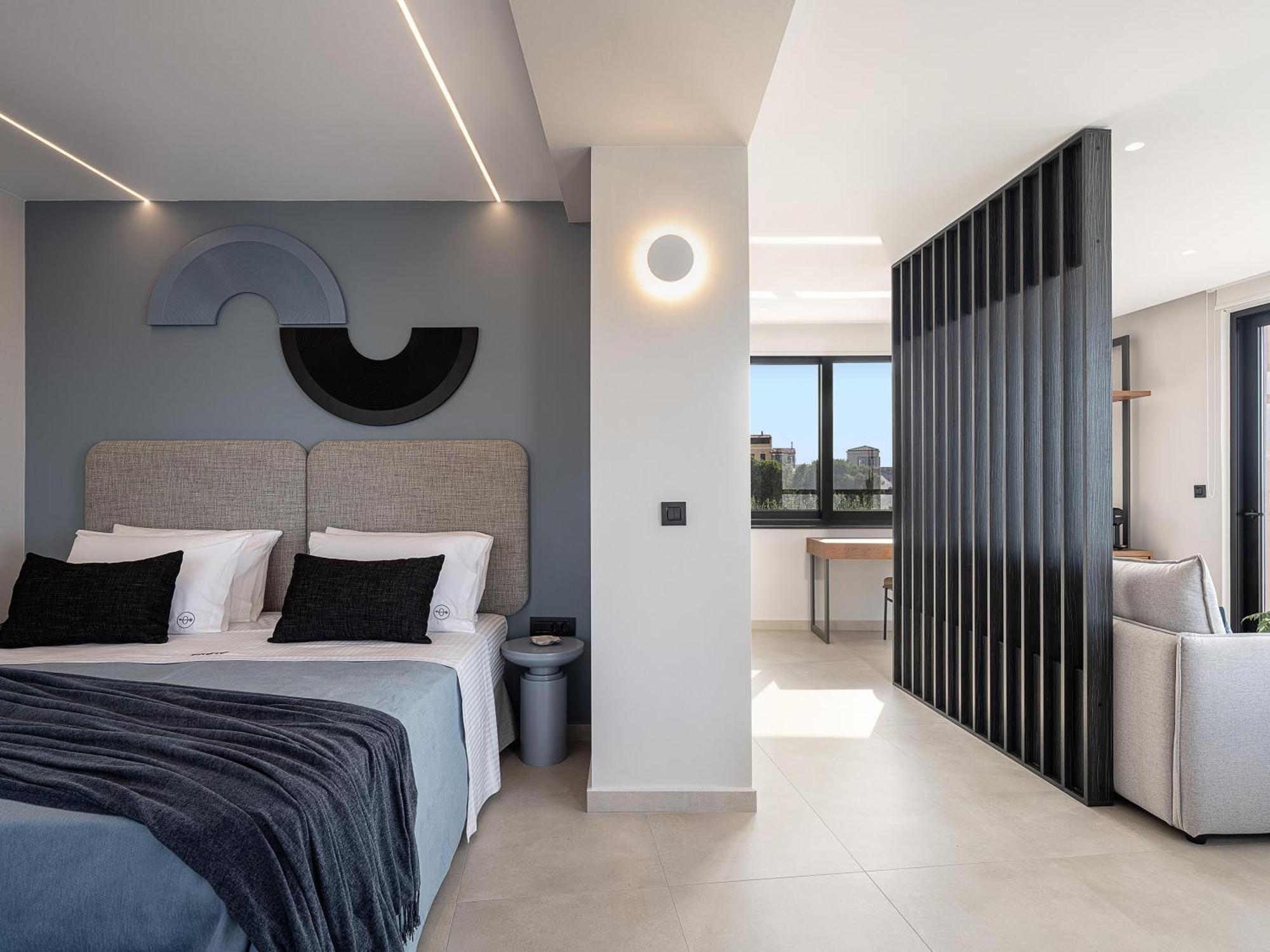 Theta Boutique Chania (Crete)