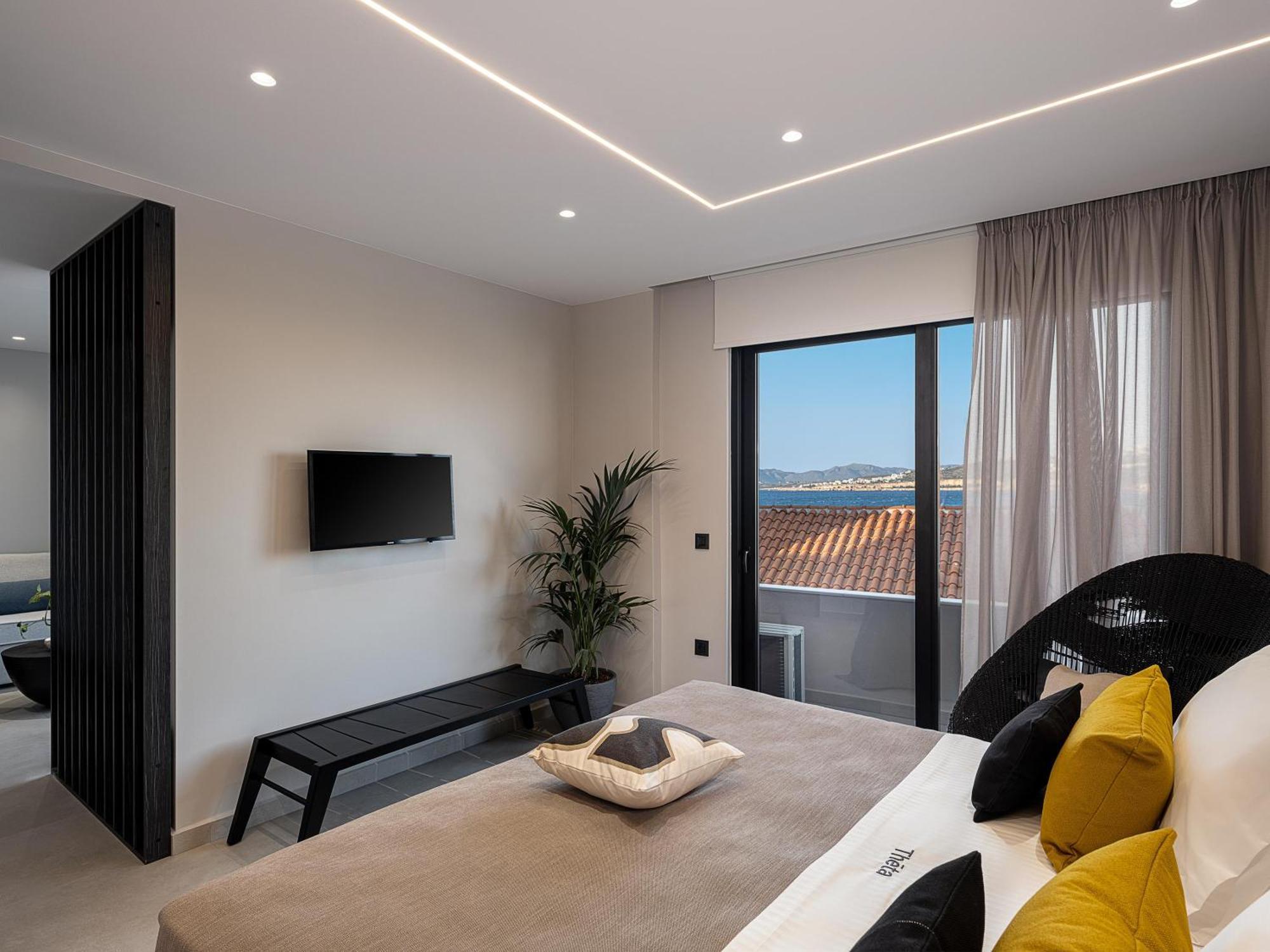 Theta Boutique Hotel *