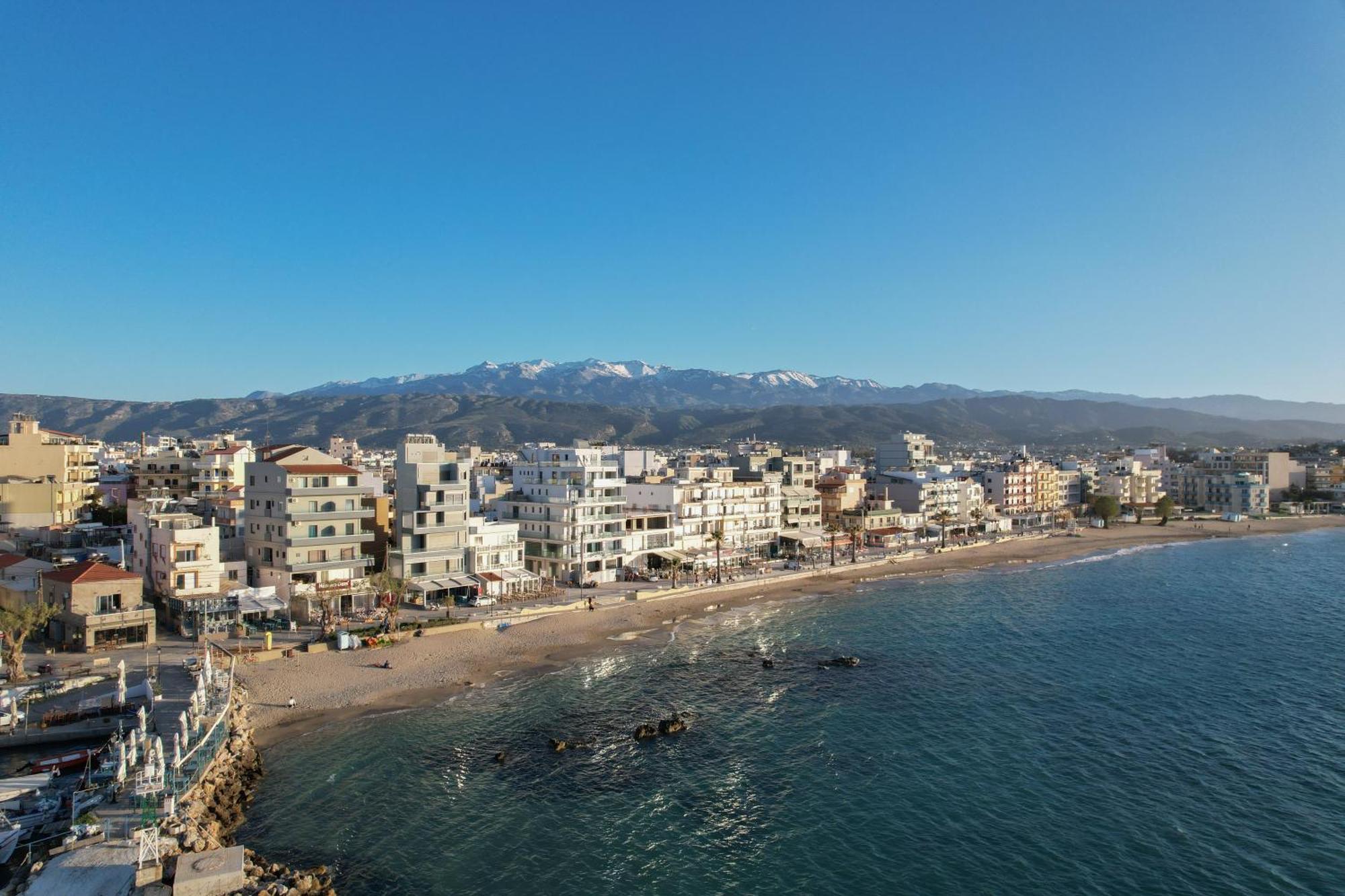 Arocaria Aparthotel 3*