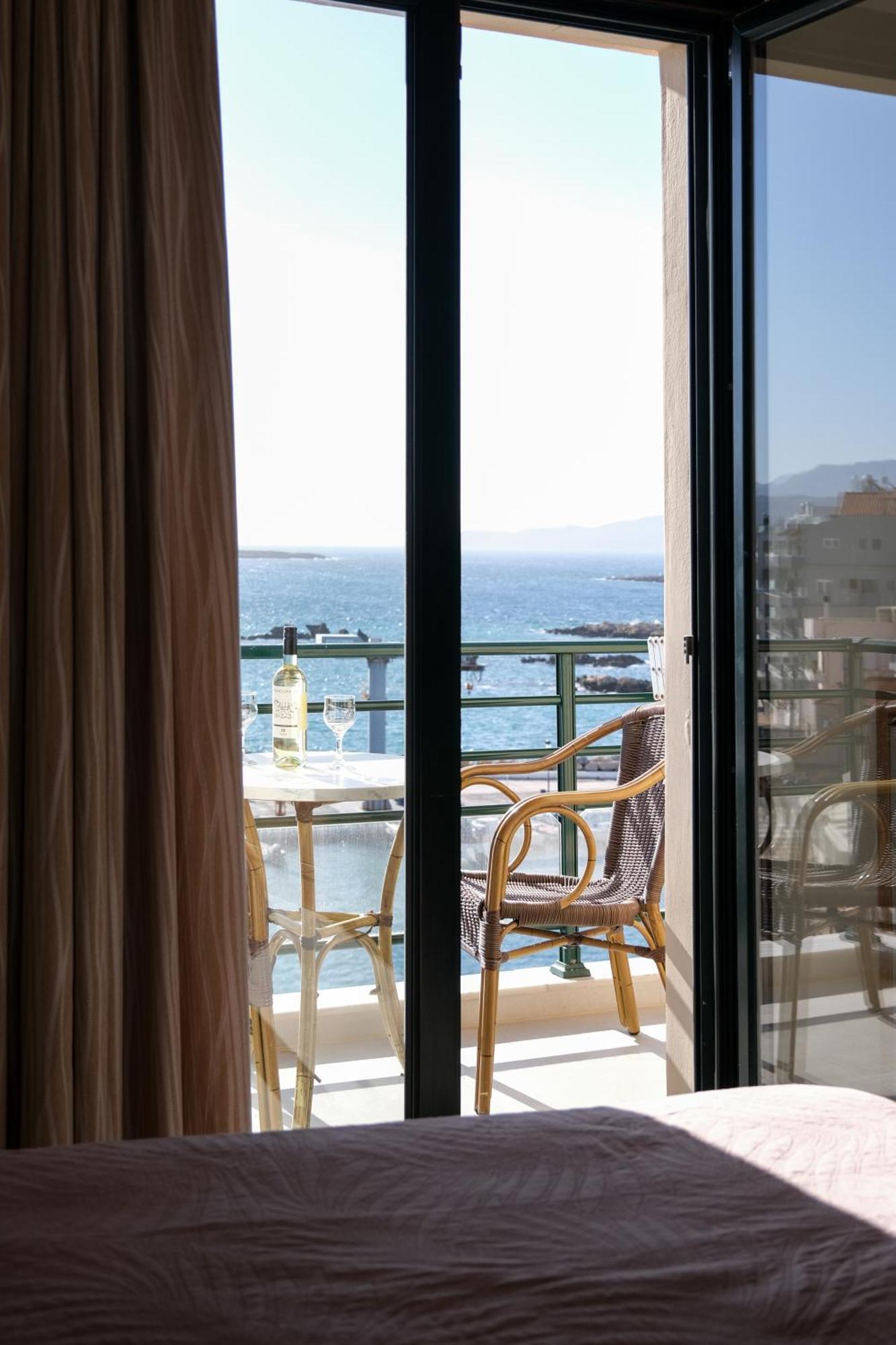 Arocaria Aparthotel 3*
