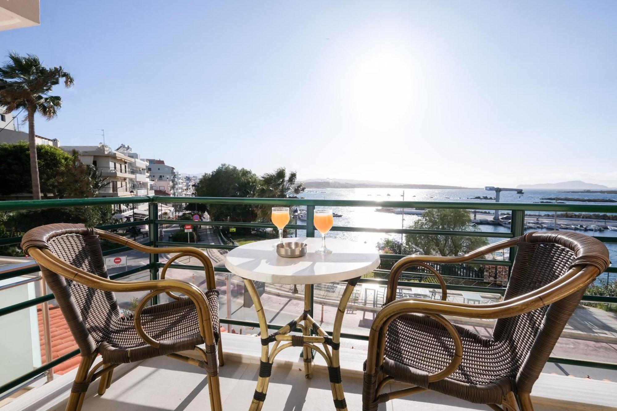 Arocaria Aparthotel