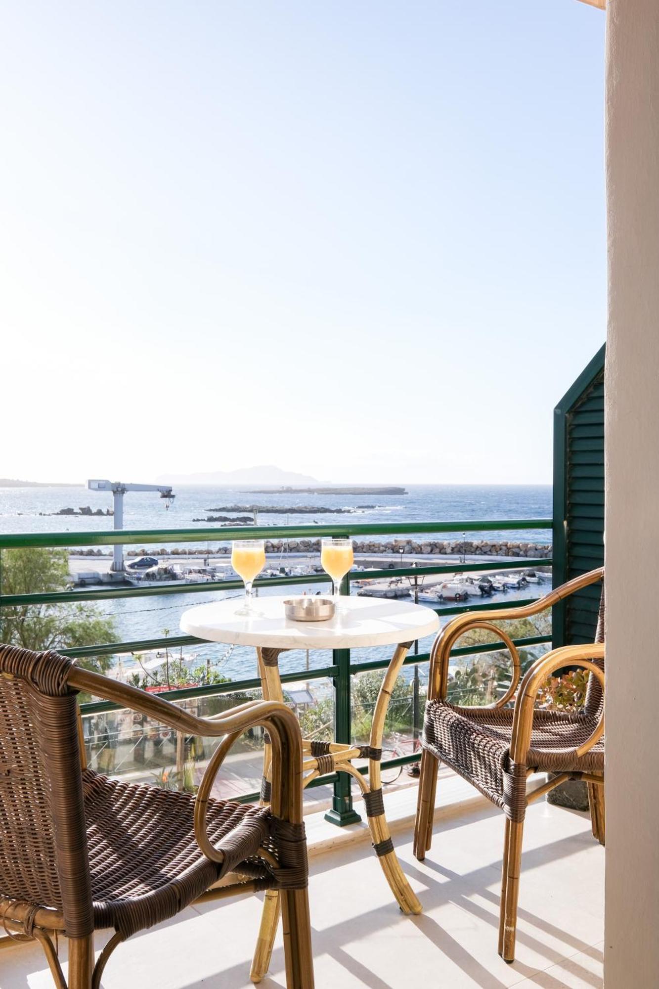 Arocaria Aparthotel 3*