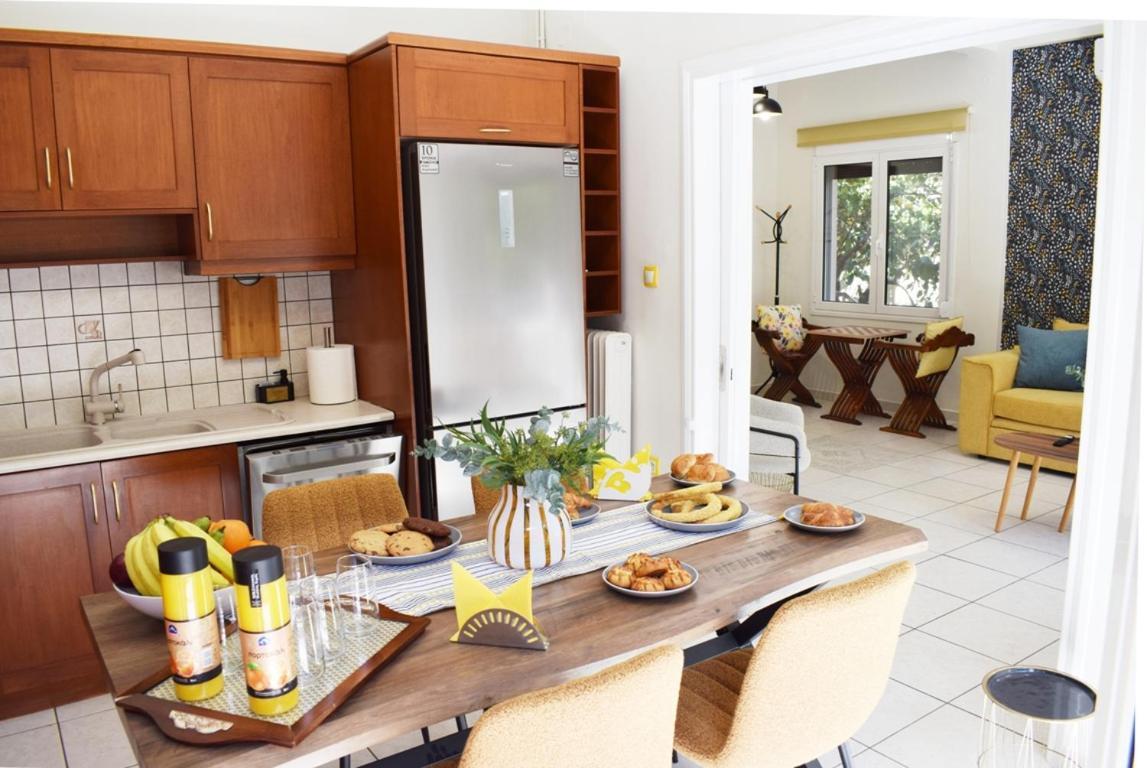 Nama -central Vacation With Free Parking Only 900m Far From Venetian Port And Beach! Chania (Crete)