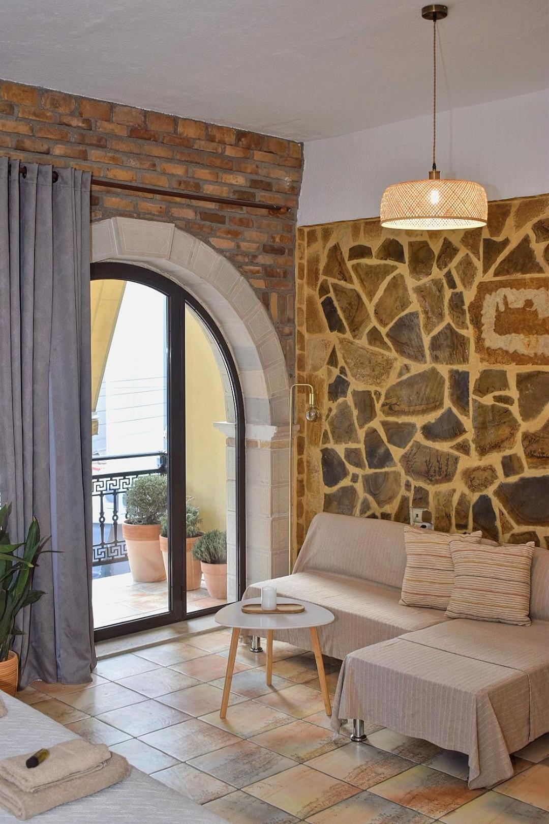 κρητικό παραδοσιακό διαμέρισμα! * Chania (Crete)