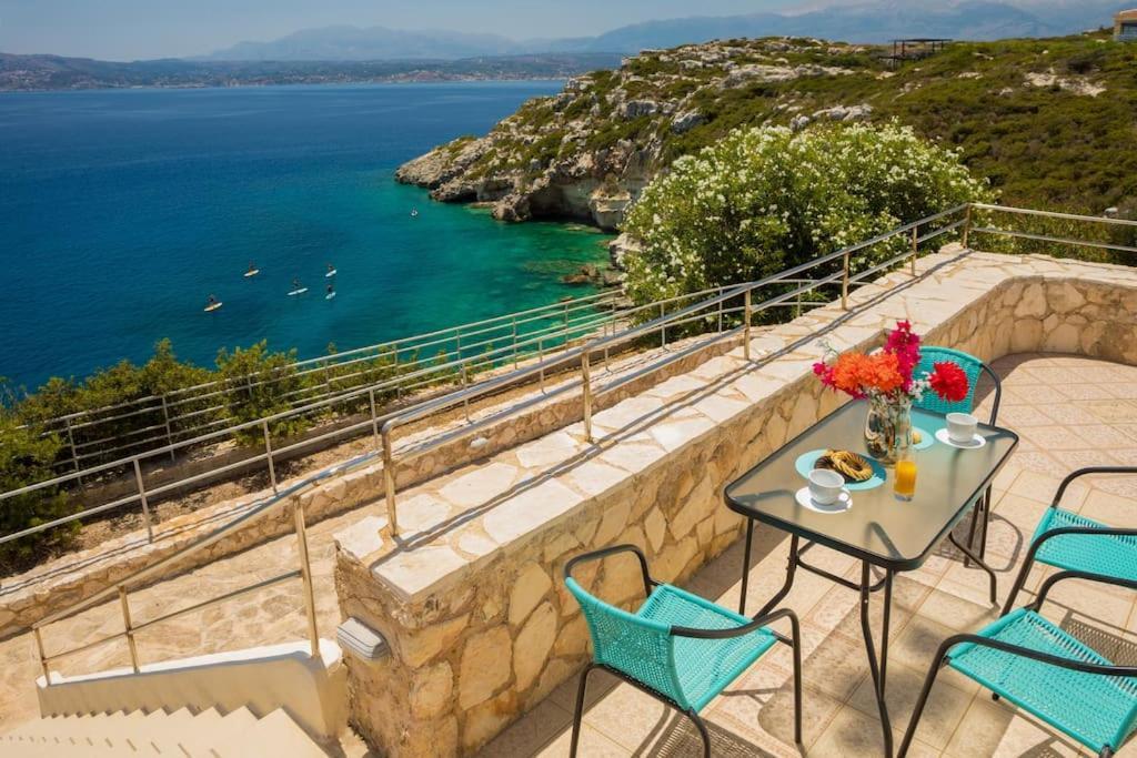 Seawave I, By Hellocrete Chania (Crete)