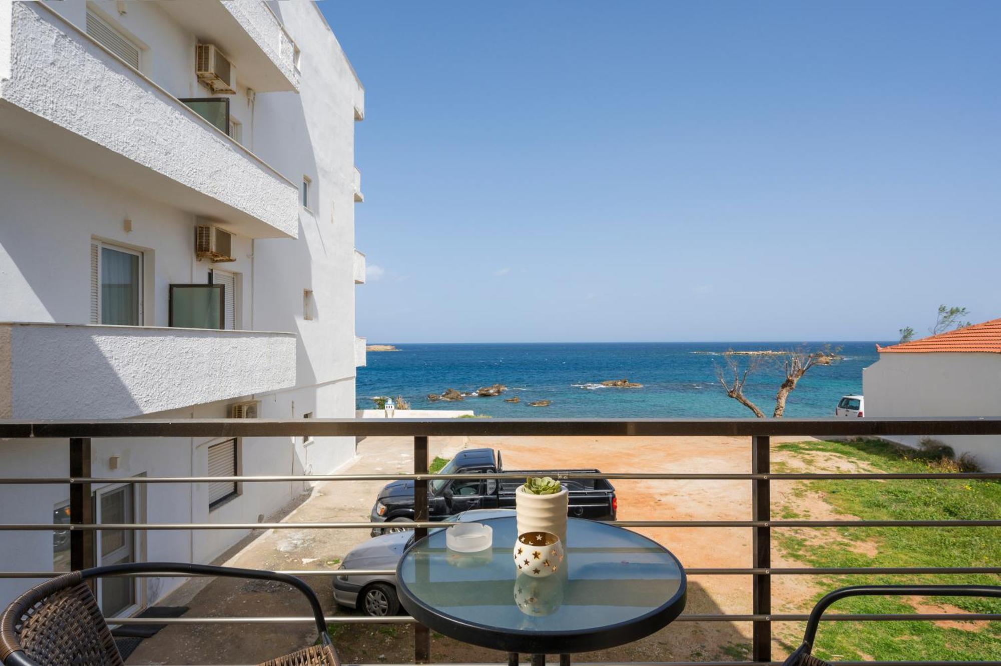 Elita Beachfront Apartment