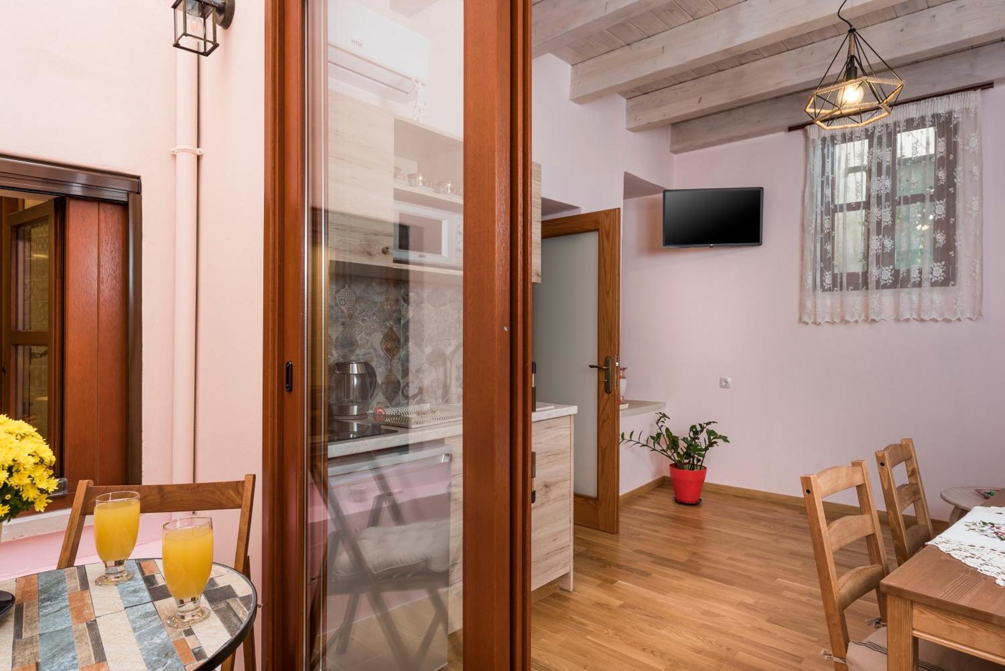 Palazzo Di Irene Apartment