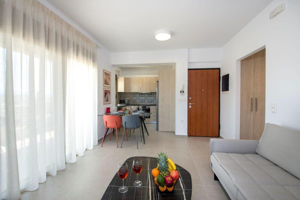 α ηeaven View Park Gem - Chania Getaway