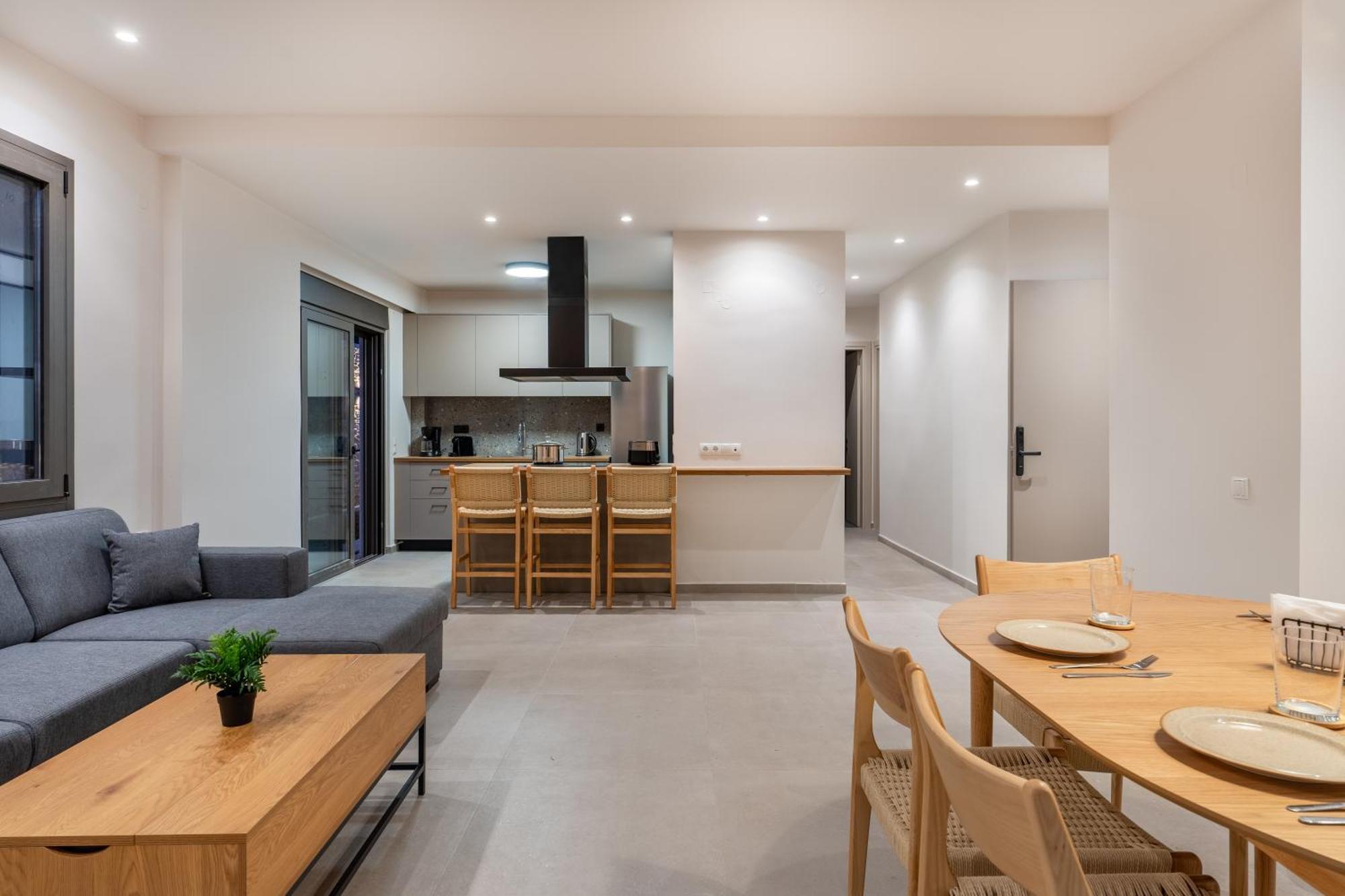 Dreta Apartment *