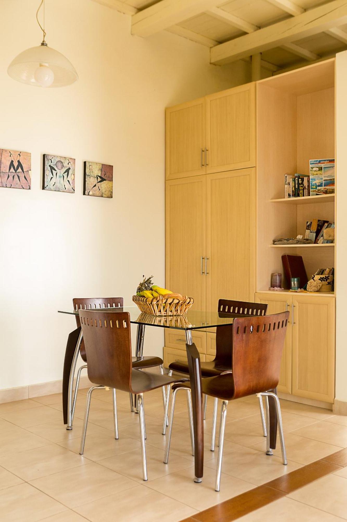 Seaview Amphitriti With Private Pool, 20 Min From Elafonissi *