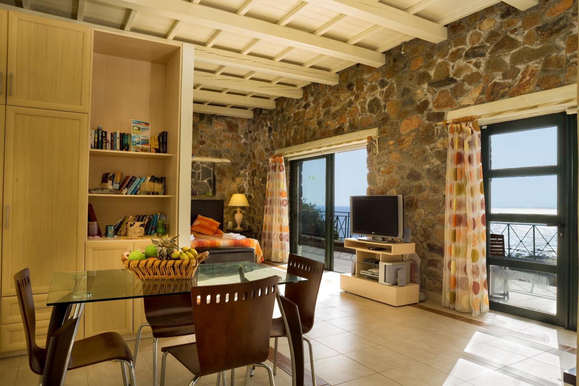 Seaview Amphitriti With Private Pool, 20 Min From Elafonissi *