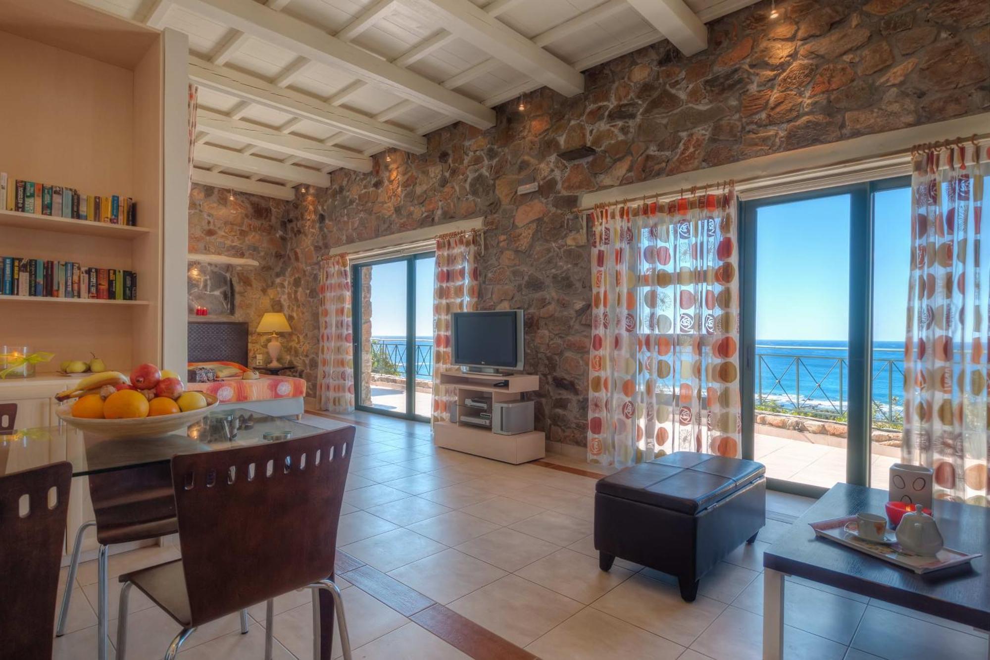 Seaview Amphitriti With Private Pool, 20 Min From Elafonissi * Chania (Crete)