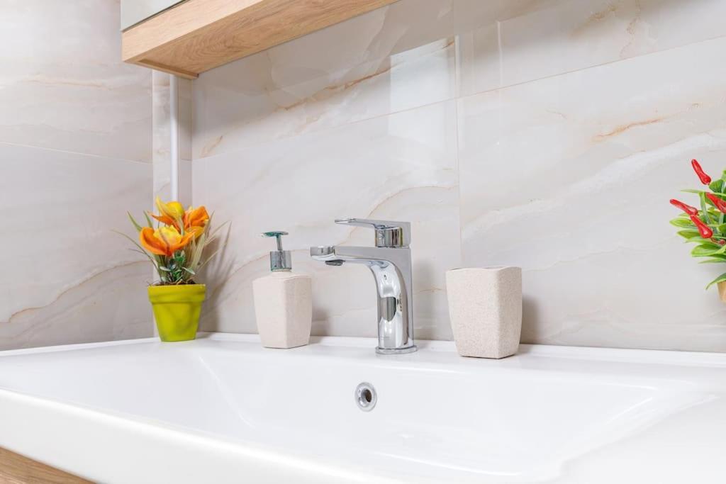 Tziapartment In Downtown Chania Appartement
