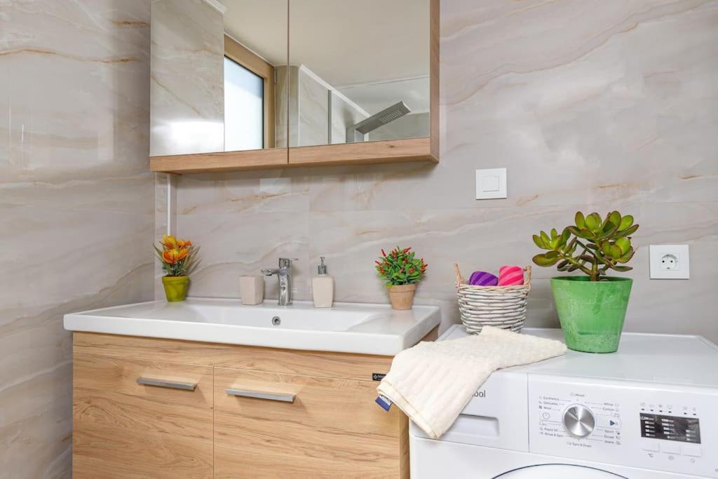 Tziapartment In Downtown Chania