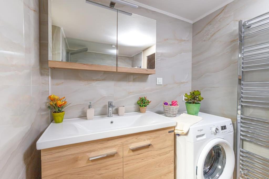 Tziapartment In Downtown Chania Apartment *