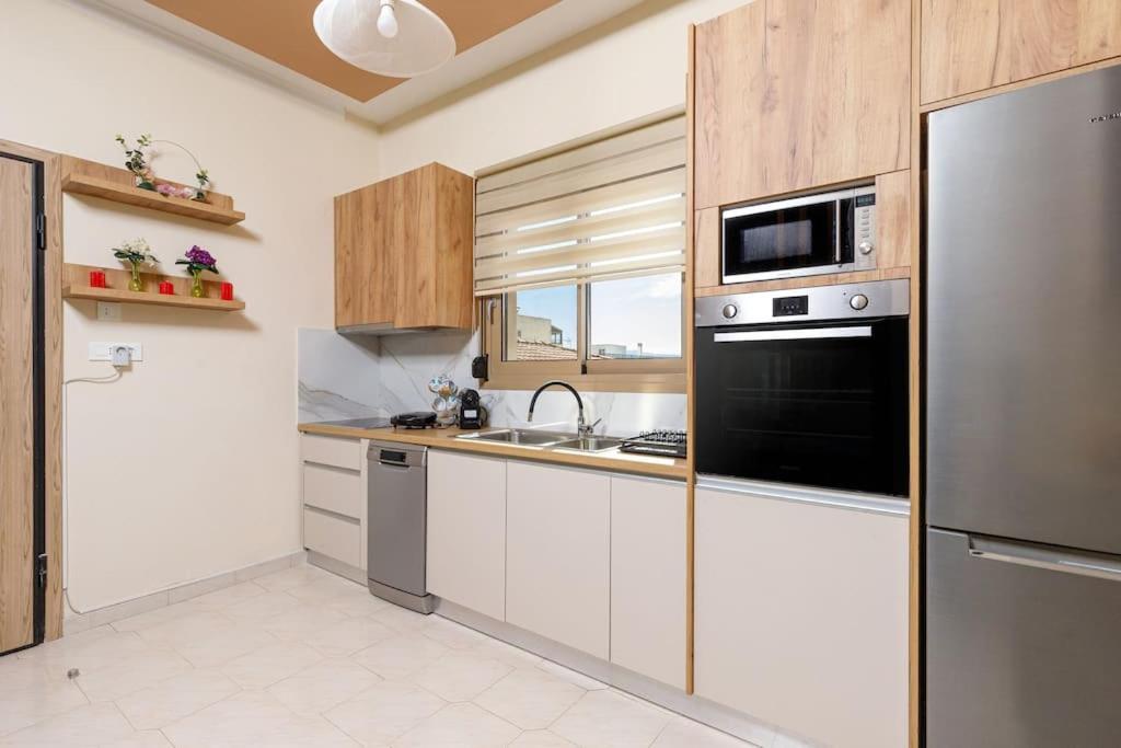 Tziapartment In Downtown Chania *