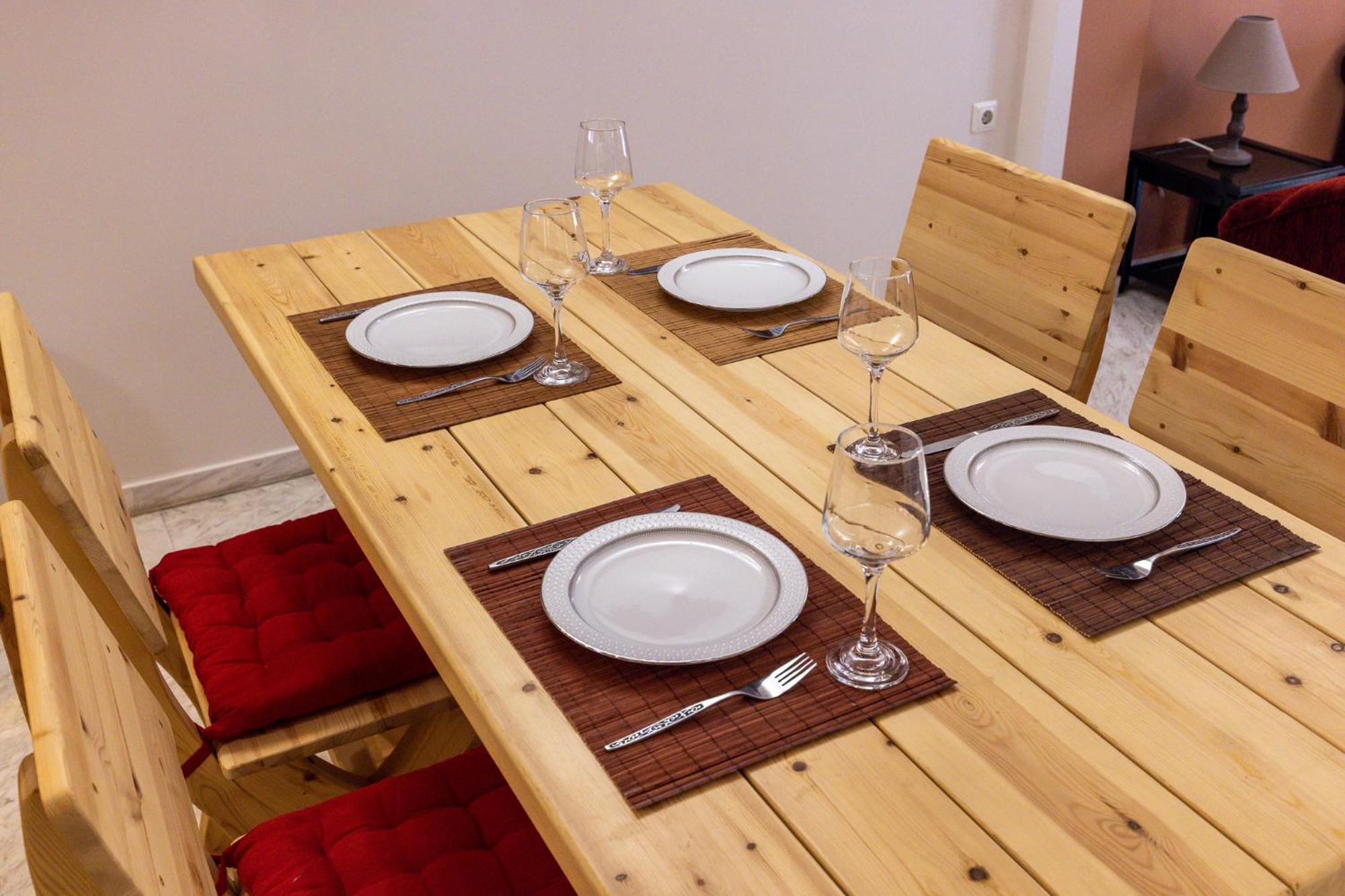 Apartment Big Spacious In The Heart Of The City! *